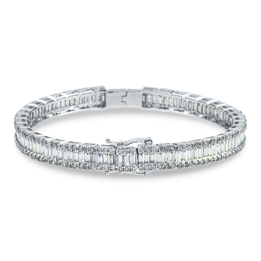 14K White Gold Emerald Diamond Bangle Bracelet 6.90ct