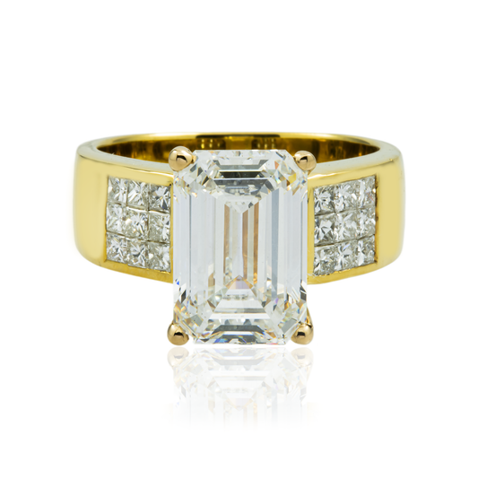 18K Yellow Gold 5.19ct Emerald Cut Diamond Engagement Ring 6.24ctw