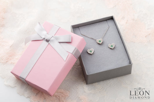 The Popularity of Birthstone Jewelry - Leon Diamond  