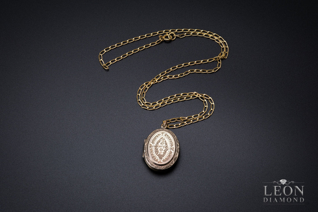 Select Jewelry for Retirement Celebrations - Leon Diamond 