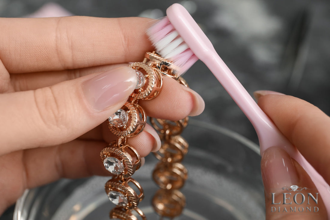 Ultrasonic Diamond Jewelry Cleaners - Leon Diamond 