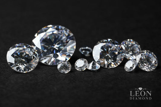 The Difference Between Diamond Clarity Grades: VS1, SI1, and Beyond