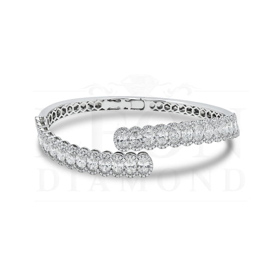 18K White Gold Oval & Round Diamond Bangle Bracelet Bracelets