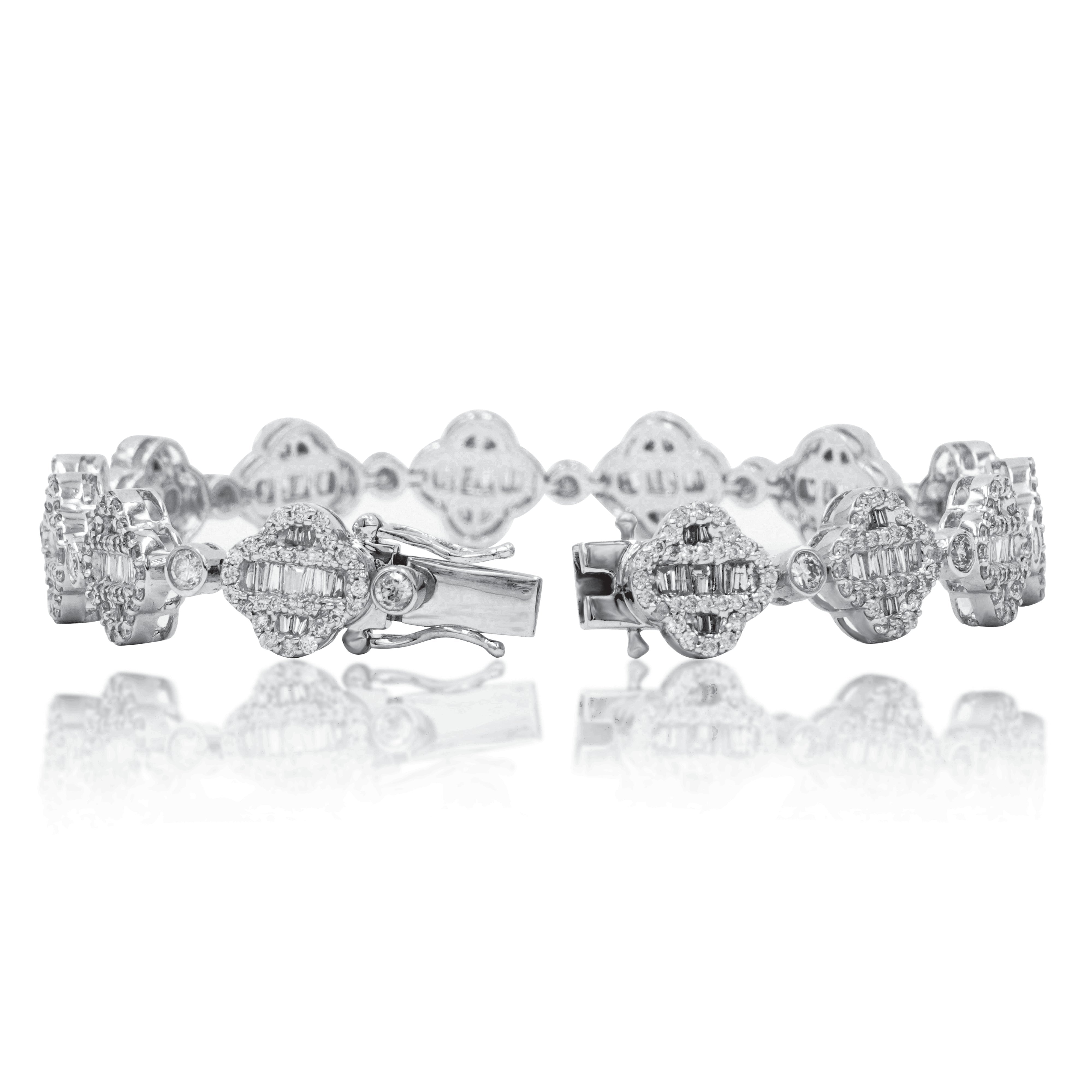 14K White Gold Round & Baguette Diamond Clover 5.42Ct Bracelets