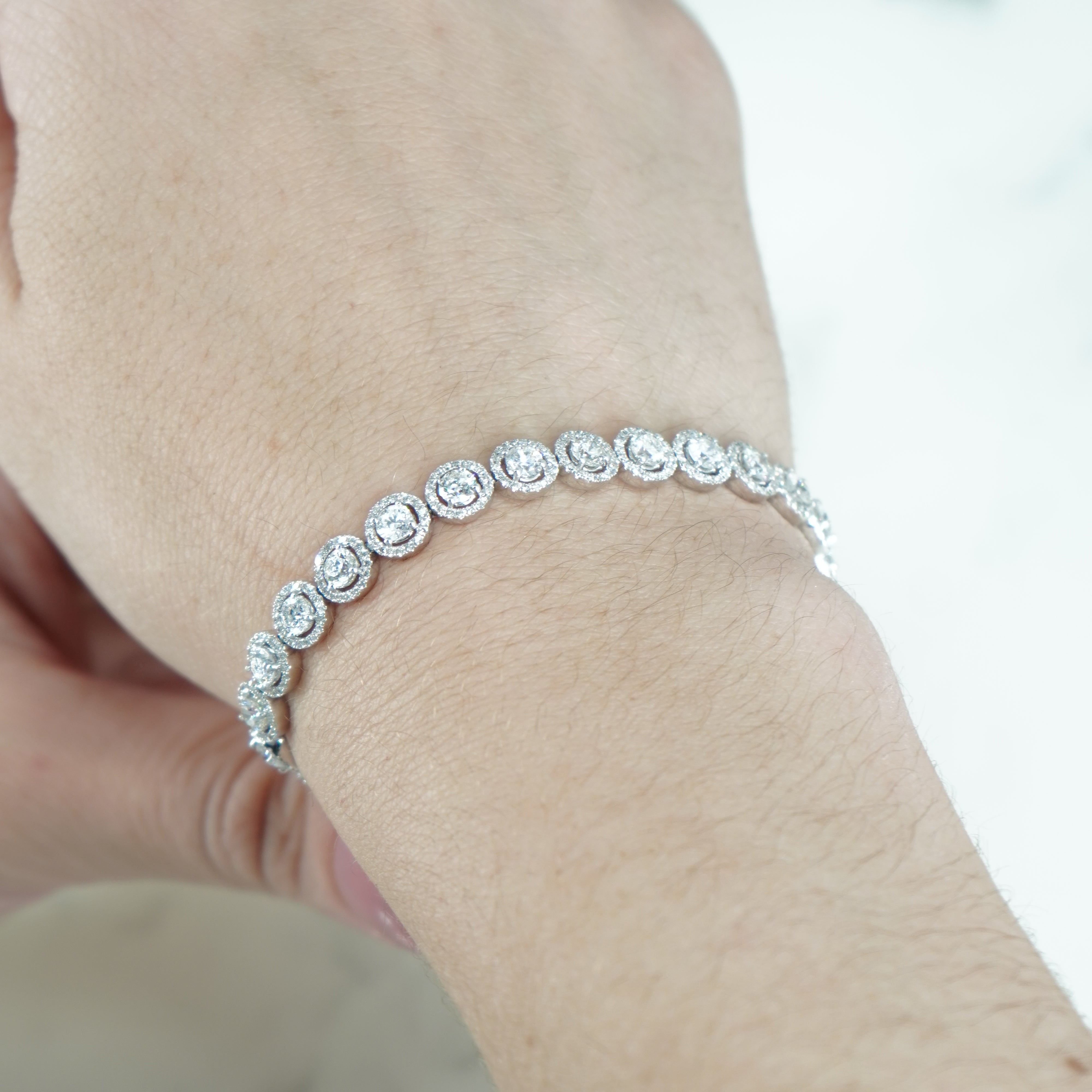 18K White Gold Round Diamond Halo Bracelet 6.63Ct Bracelets
