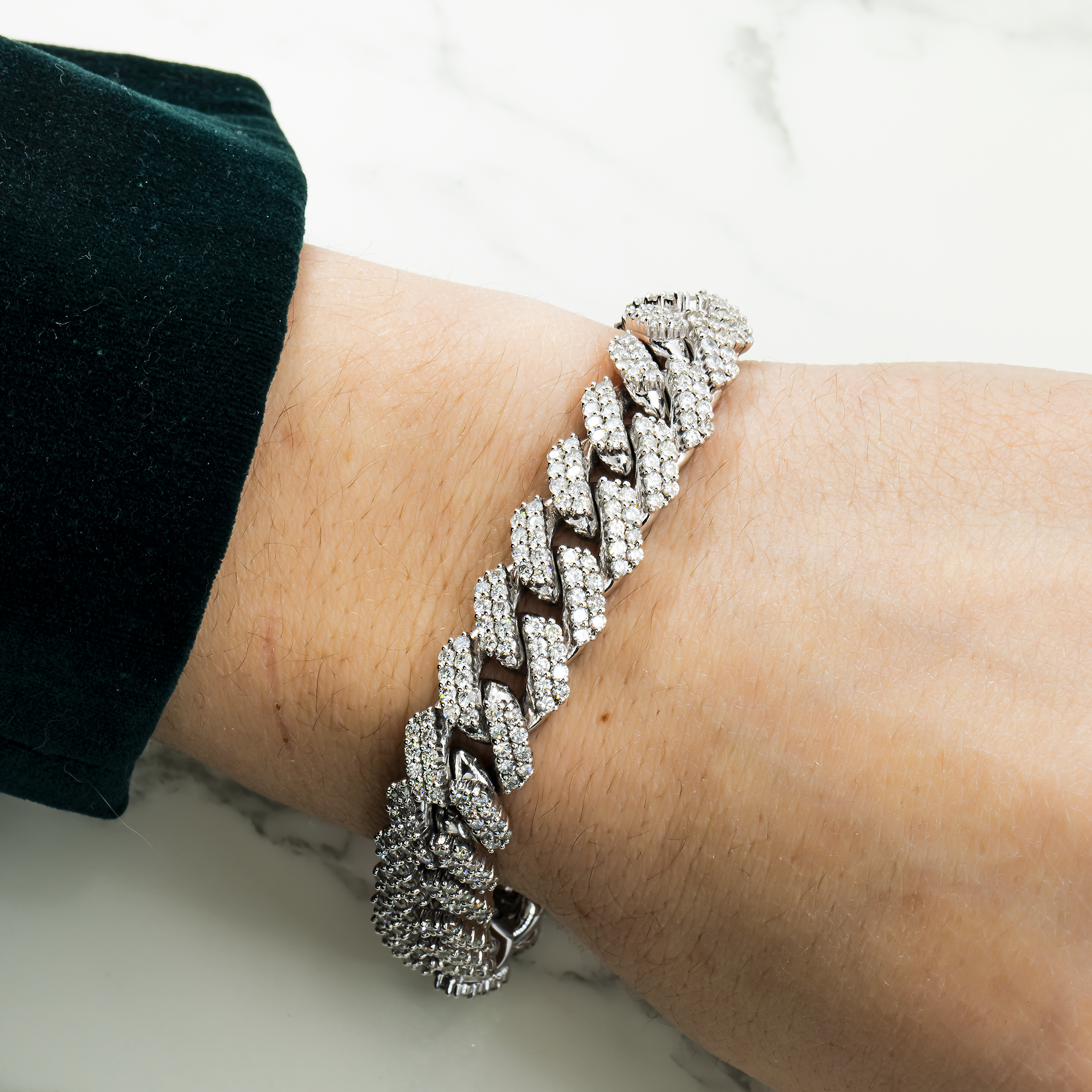 Elegant 14K White Gold Round Diamond Cuban Link Bracelet