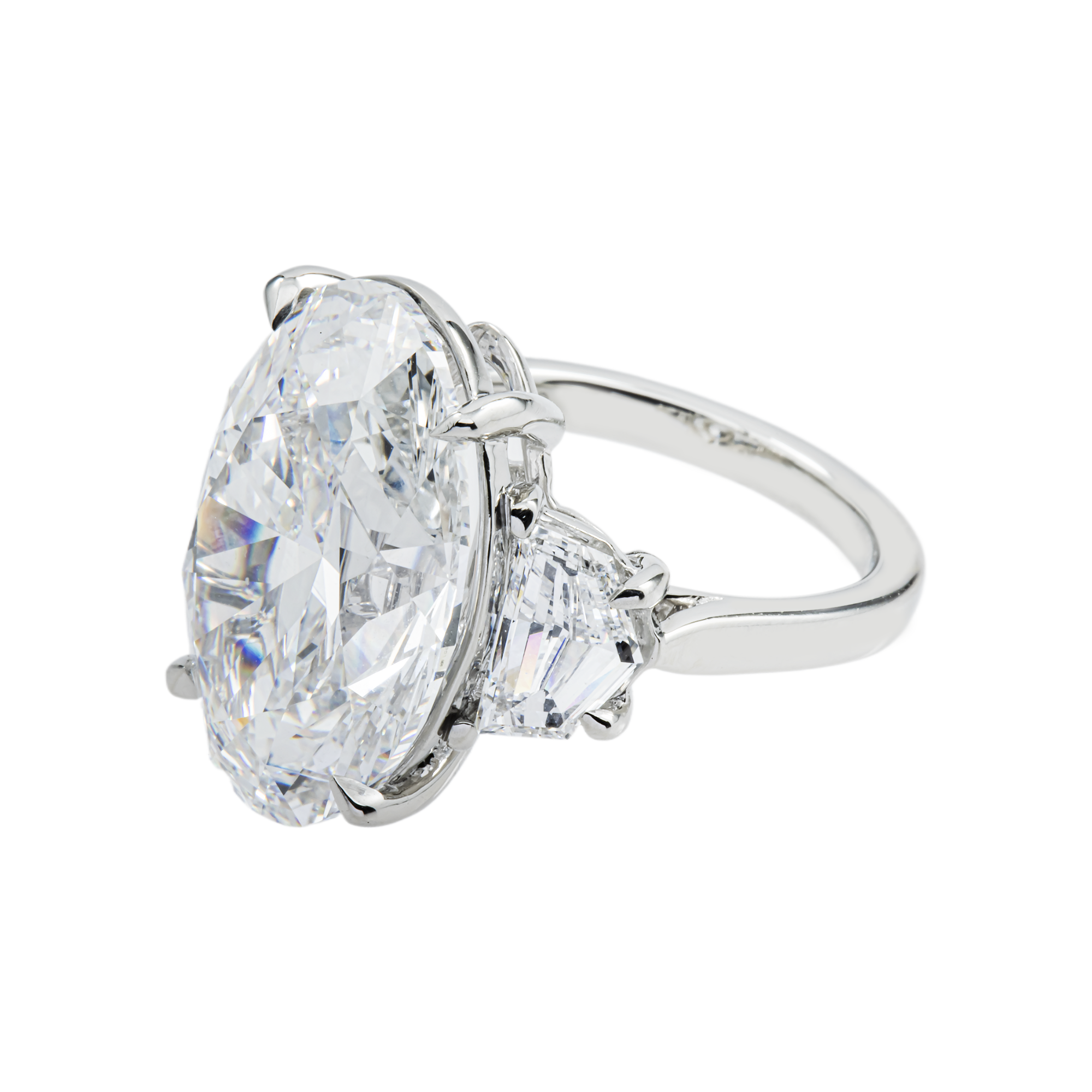 Platinum 15.25ct Oval Cut Diamond Engagement Ring 17.14ctw