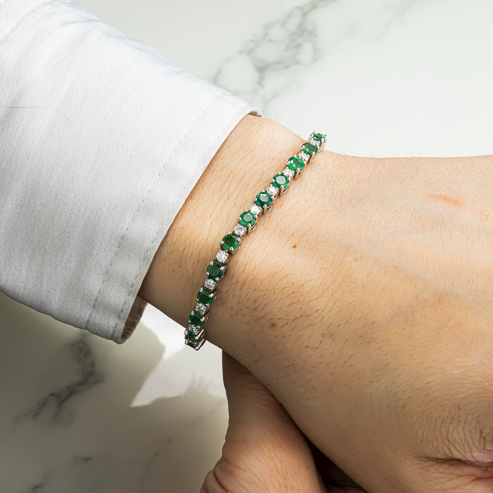 14K White Gold Round Emerald & Diamond Tennis Bracelet 7.32ctw