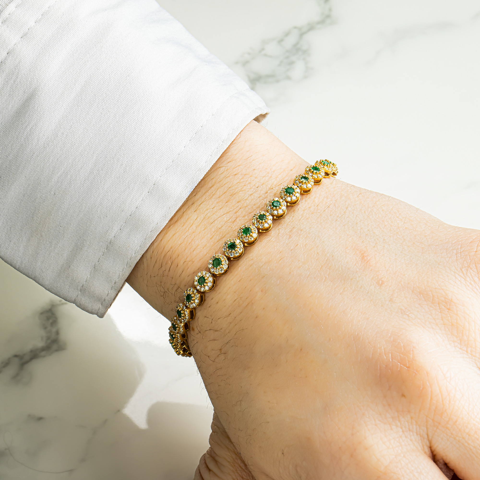 14K Yellow Gold Round Diamond & Emerald Bracelet 4.16ct