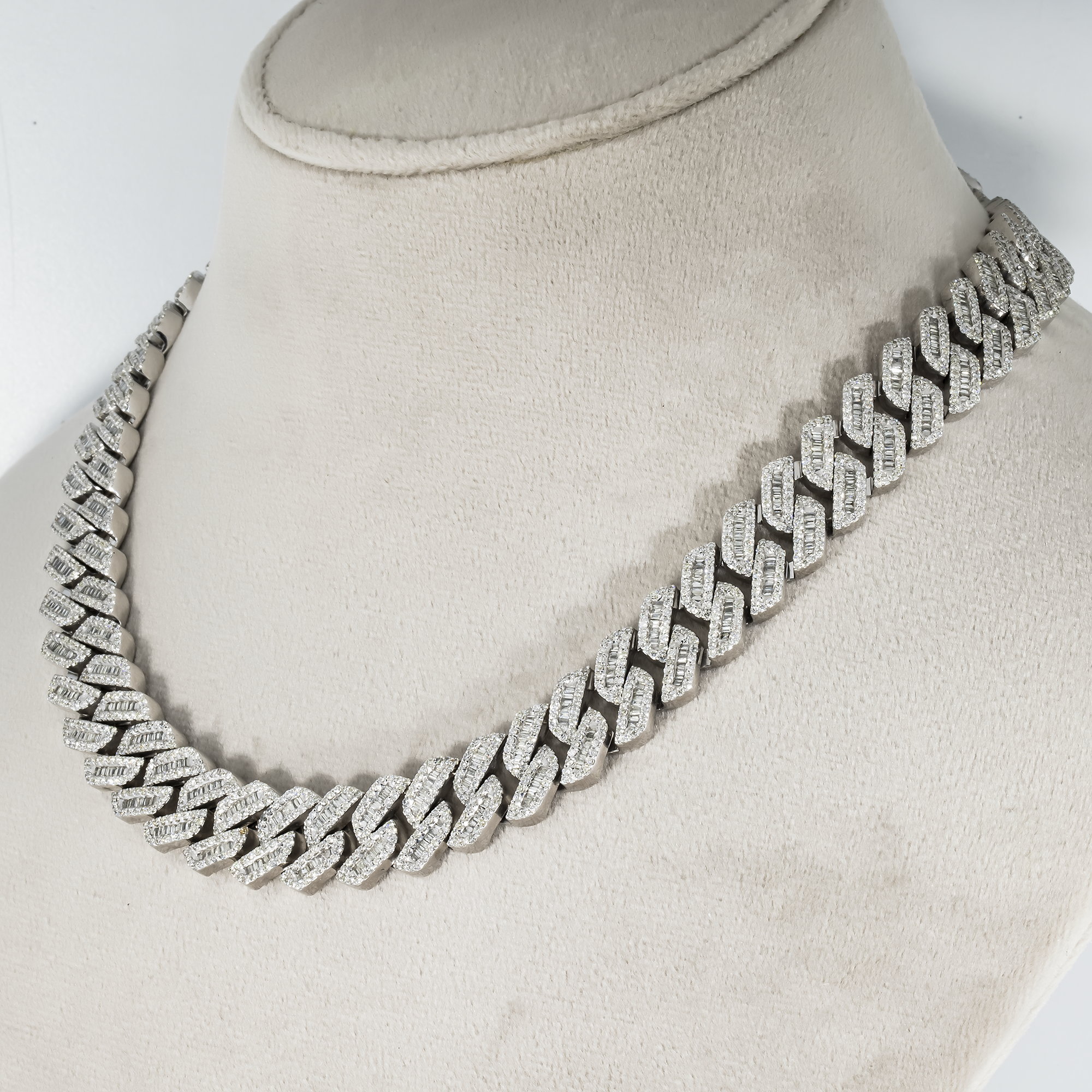 14K White Gold 14Mm Baguette & Round Diamond Cuban Link Chain 20.10Ct Chains