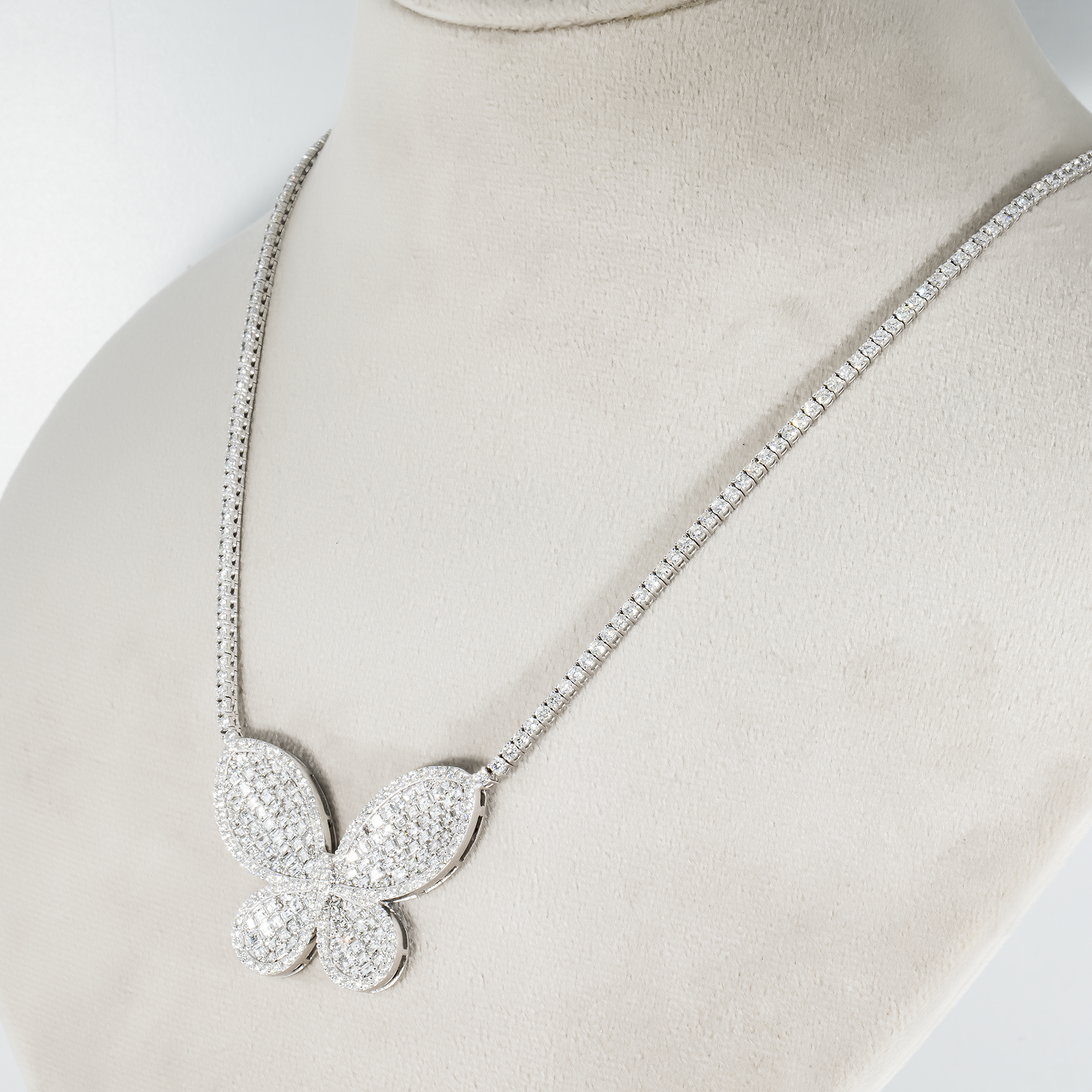 14K White Gold Asscher Cut Diamond Butterfly Pendant & Chain Necklace 15.16Ct Necklace