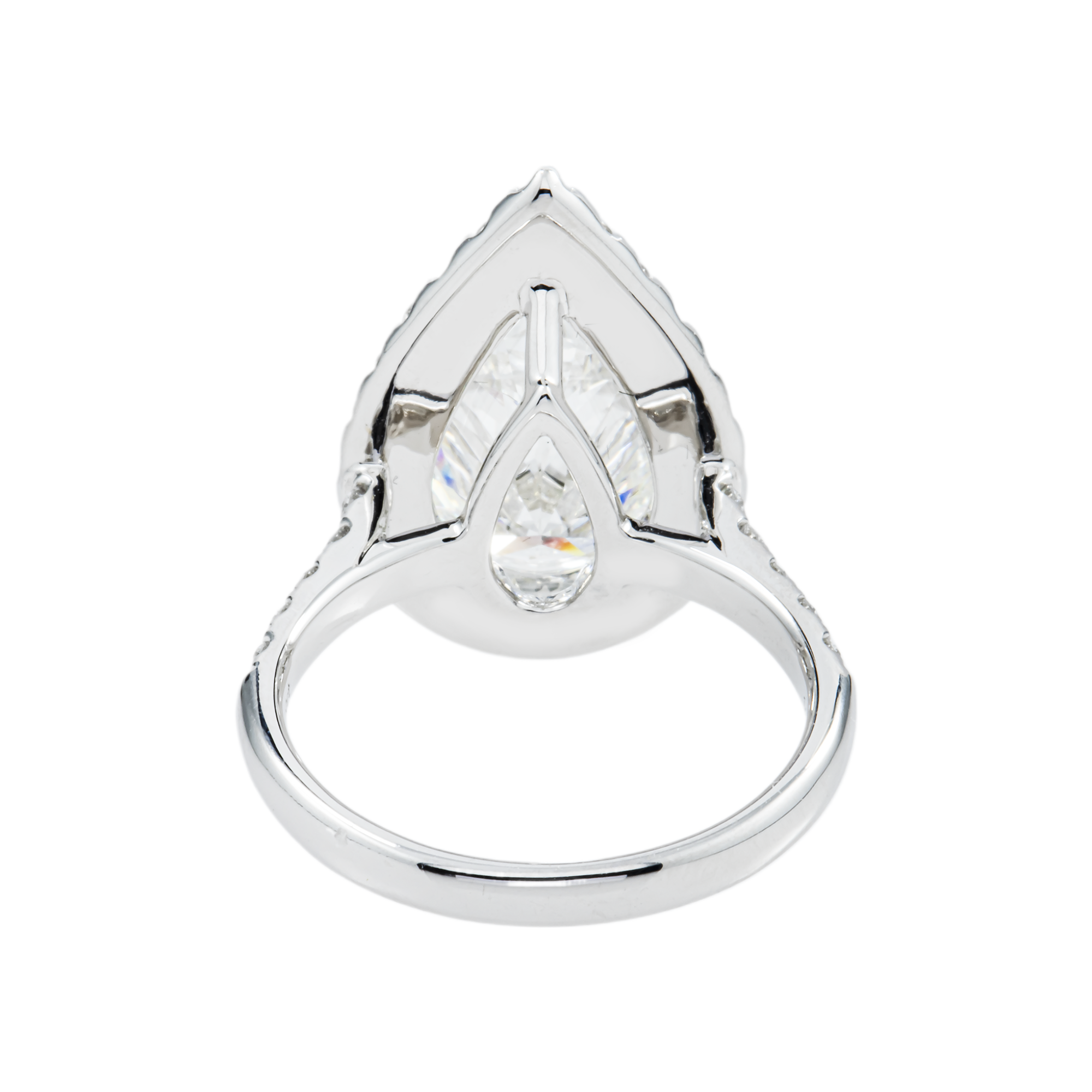 18K White Gold 5.50ct Pear Cut Diamond Engagement Ring 6.39ctw