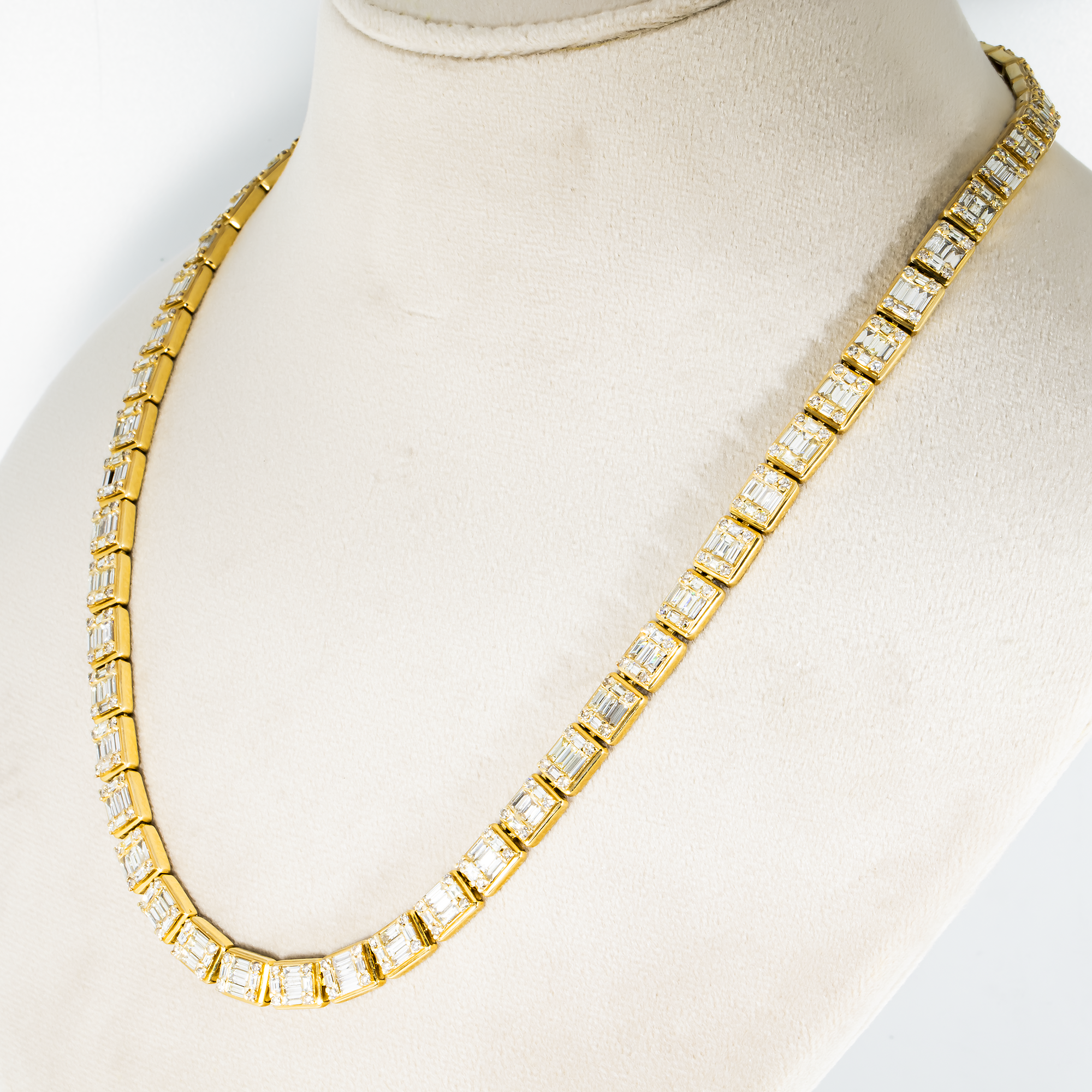 14K Yellow Gold Baguette & Round Diamond Chain 22.33 Chains