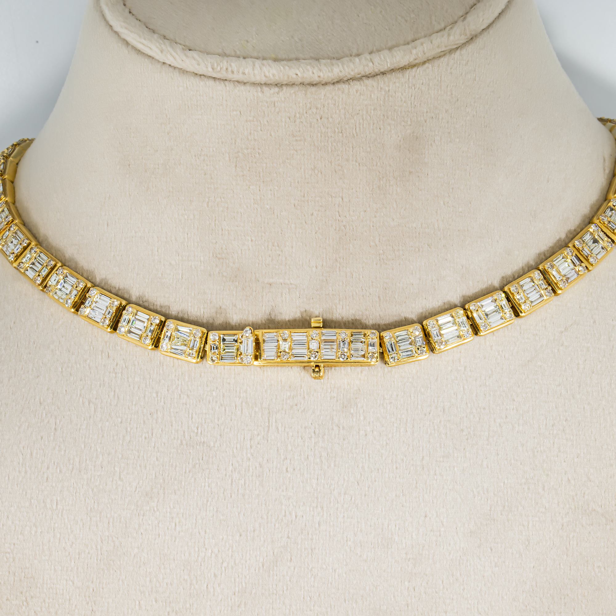 14K Yellow Gold Baguette & Round Diamond Chain 22.33 Chains