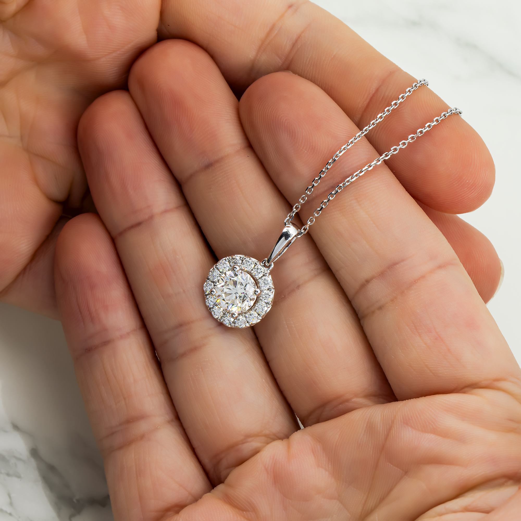 14K & 18K White Gold Round Diamond Pendant Chain Necklace 2.07Ct Necklace