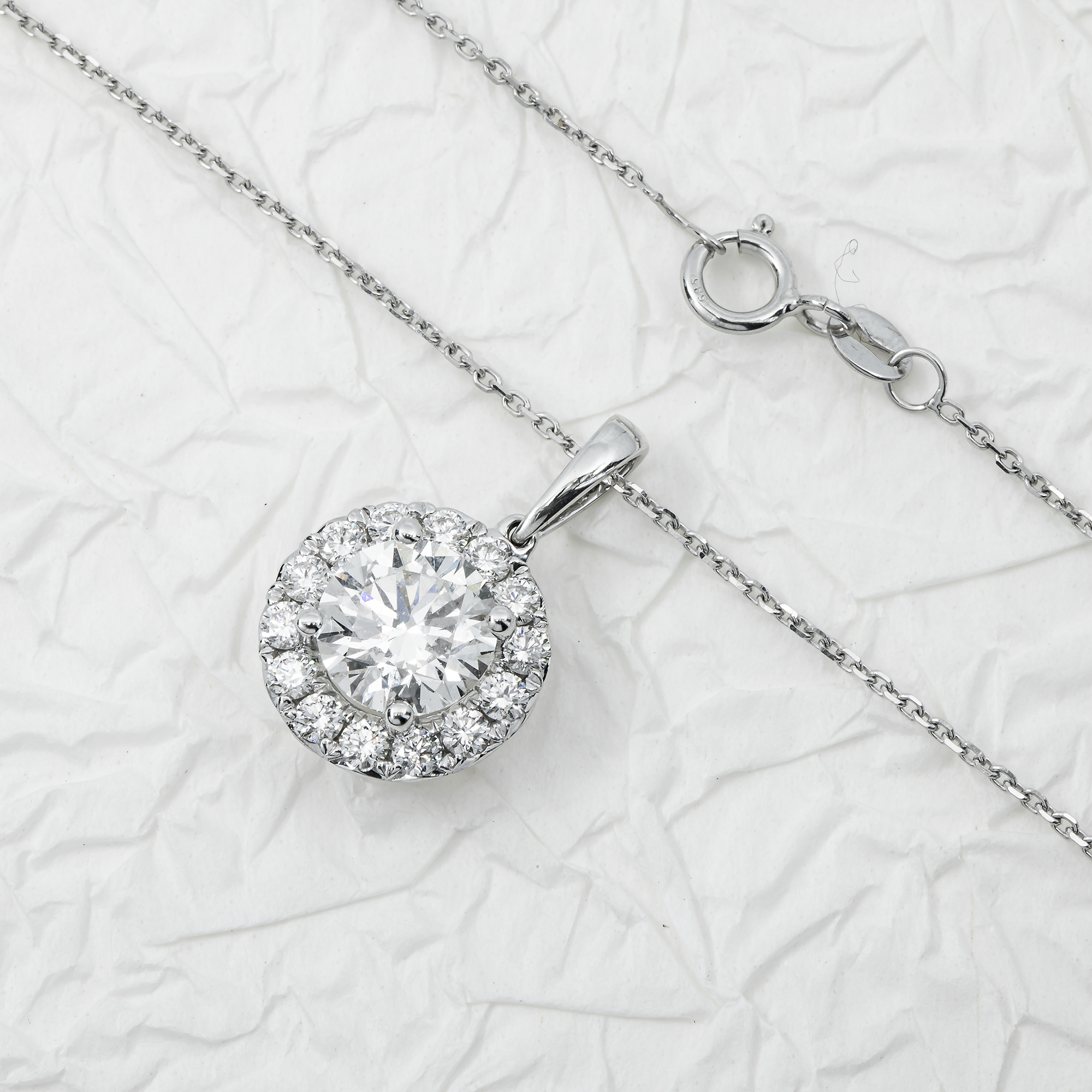 Igi 18K White Gold Round Diamond Pendant & Chain Necklace 2.77Ct Necklace