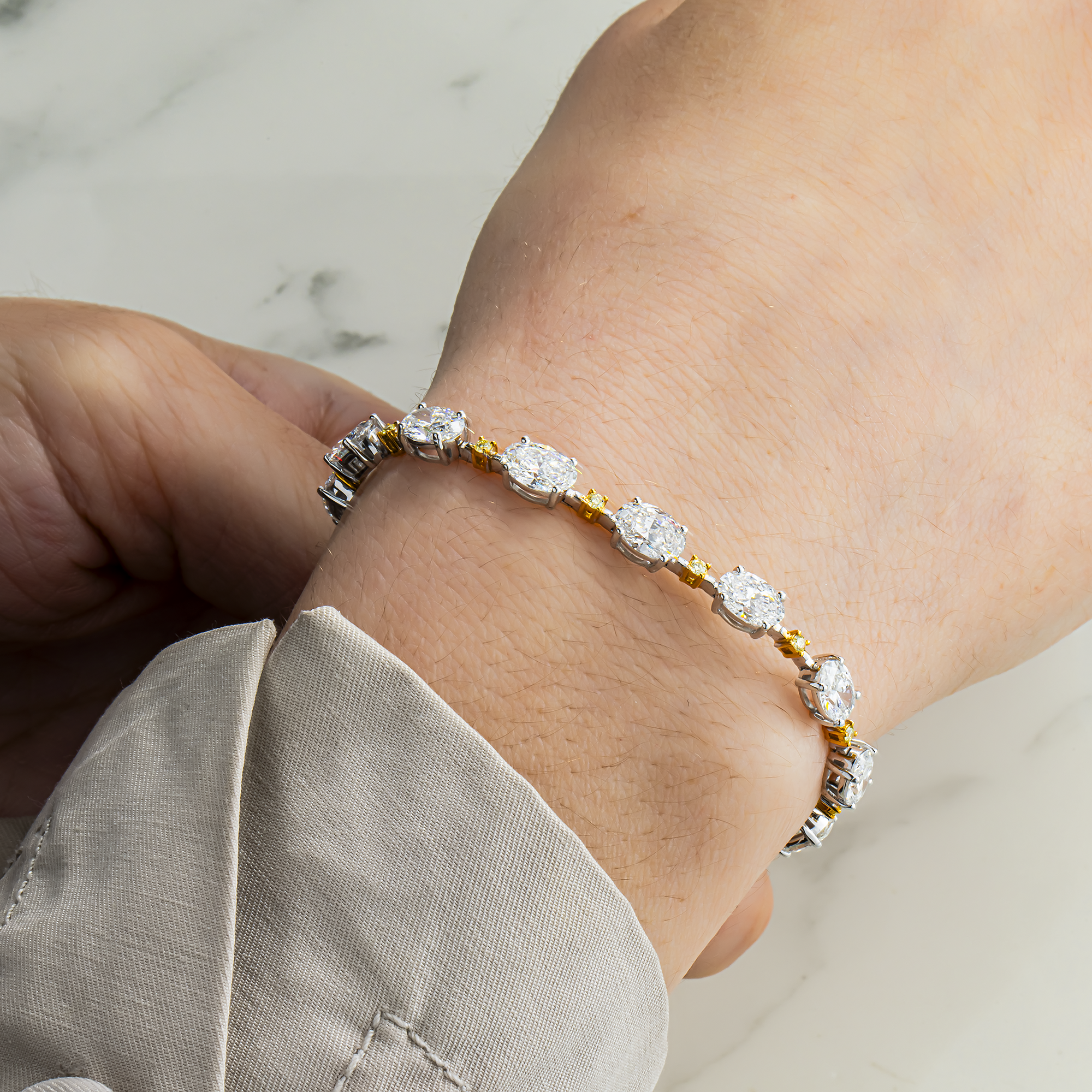 14K Two Tone Oval & Round Fancy Yellow Diamond Satellite Bracelet 11.25ct