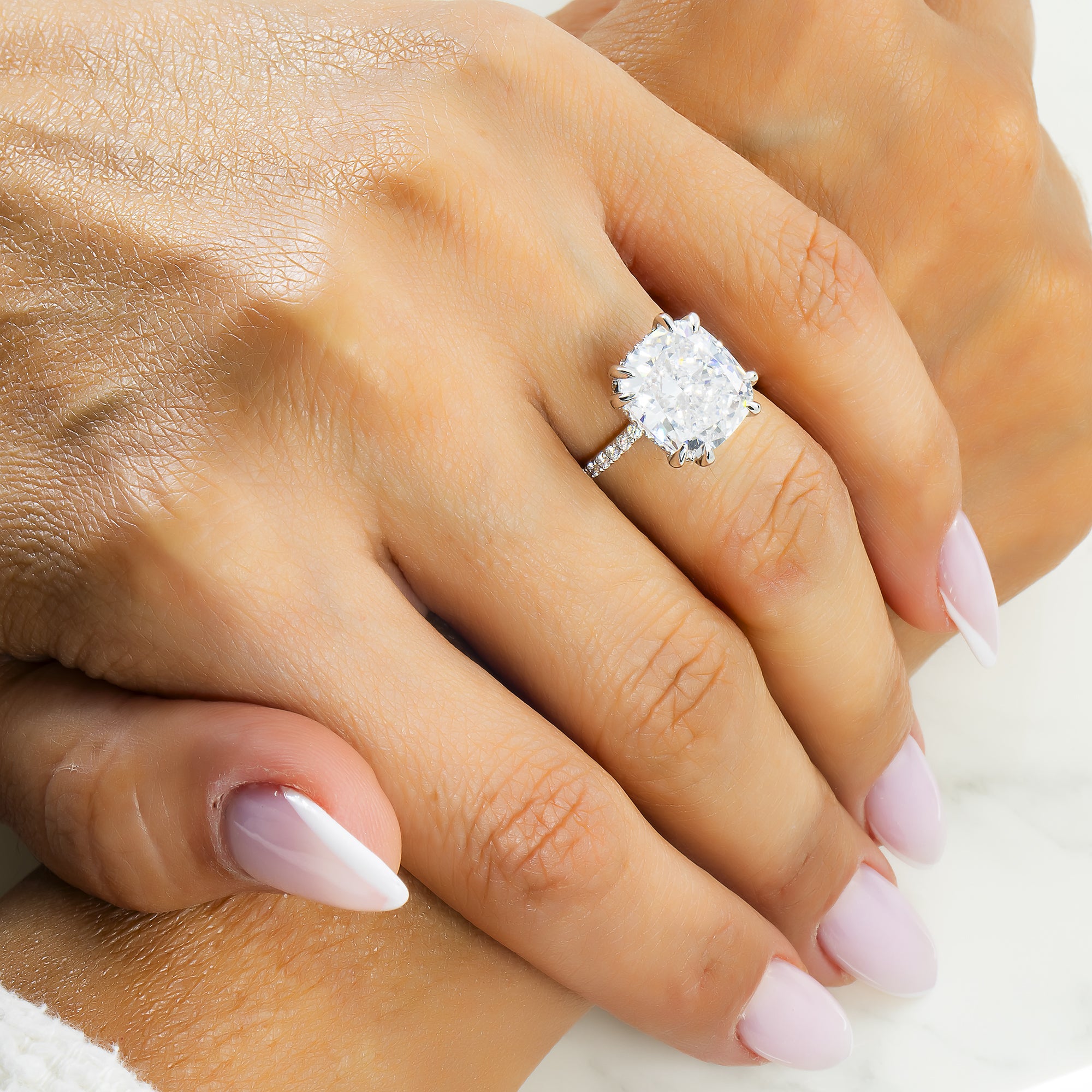 Gia 18K White Gold 8.42Ct Cushion Cut Diamond Engagement Ring 8.92Ctw Bridal