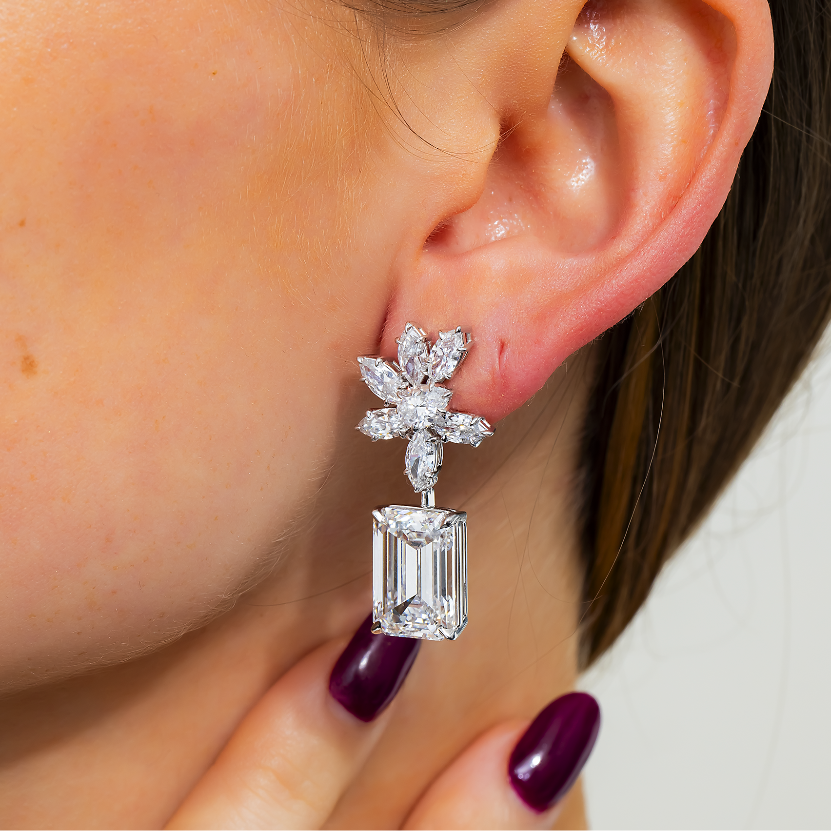 IGI 18K White Gold Multi Shape Diamond Drop Earrings 20.51ctw