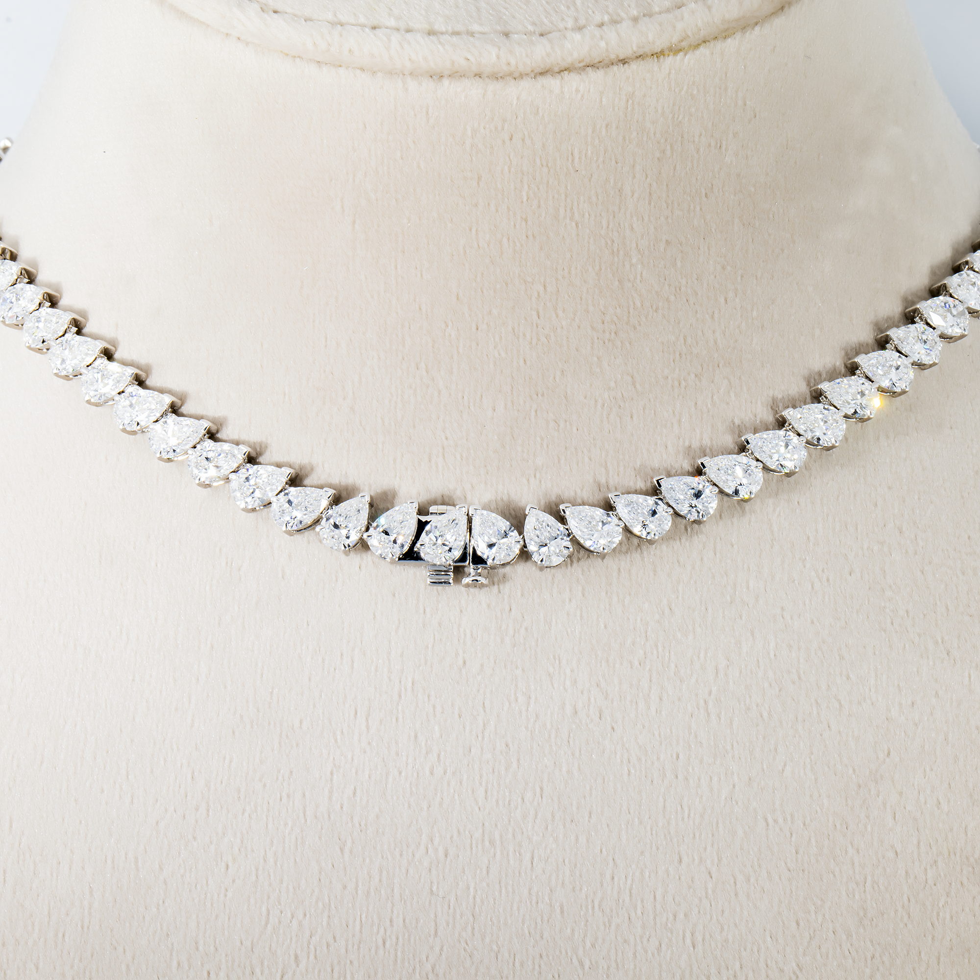 14K White Gold Graduated Pear Cut Diamond Necklace 45.79Ct Necklace