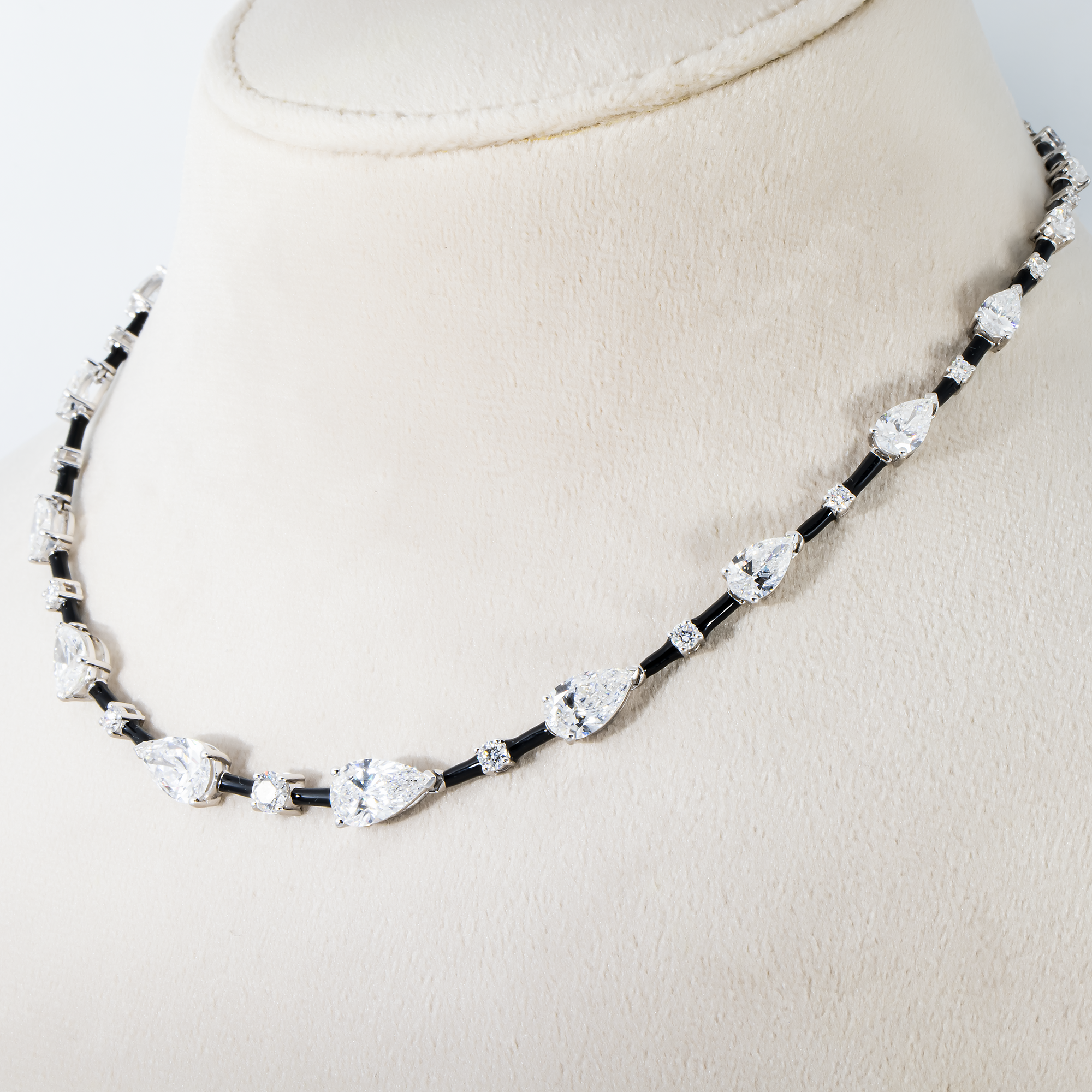 14K White Gold Pear & Round Cut Black Enamel Chain Necklace 15.06Ct Necklace