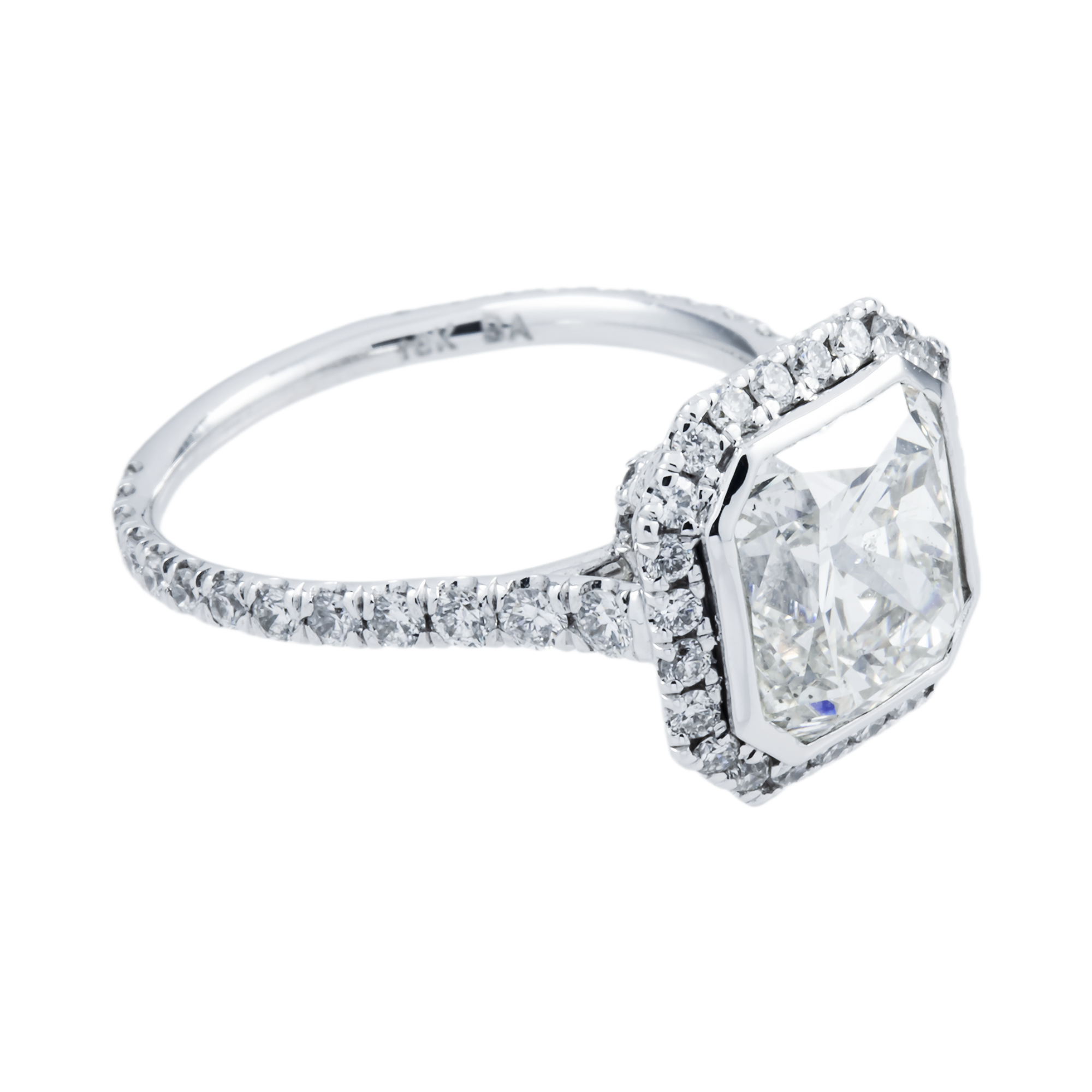 18K White Gold 4.07ct Cushiuuon Cut Diamond Engagement Ring 4.98ctw