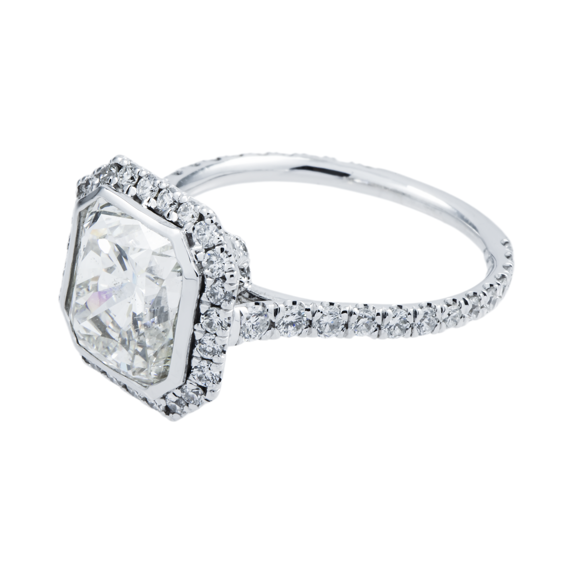18K White Gold 4.07ct Cushiuuon Cut Diamond Engagement Ring 4.98ctw