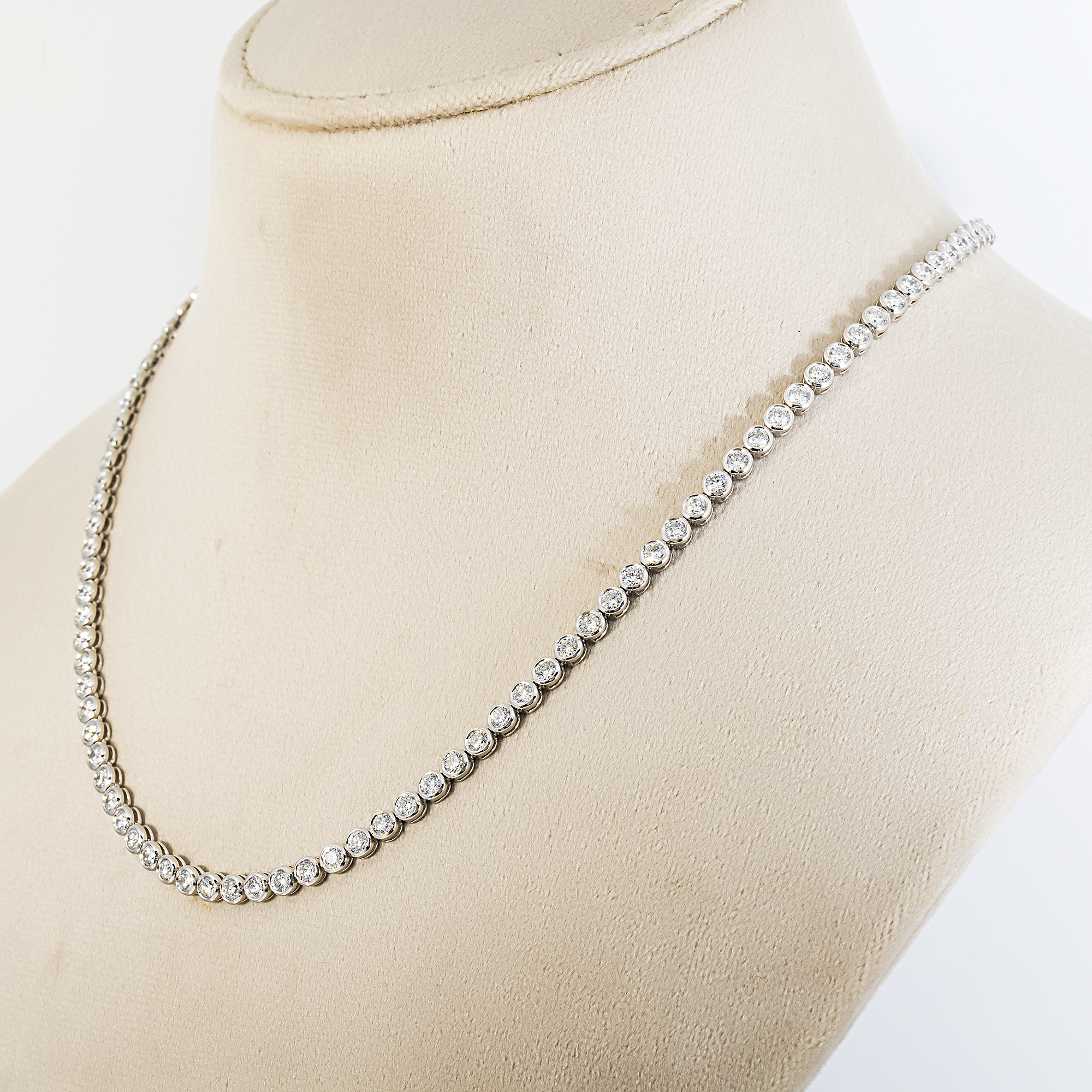 14K White Gold Bezel Set Round Diamond Tennis Chain 8.33ct