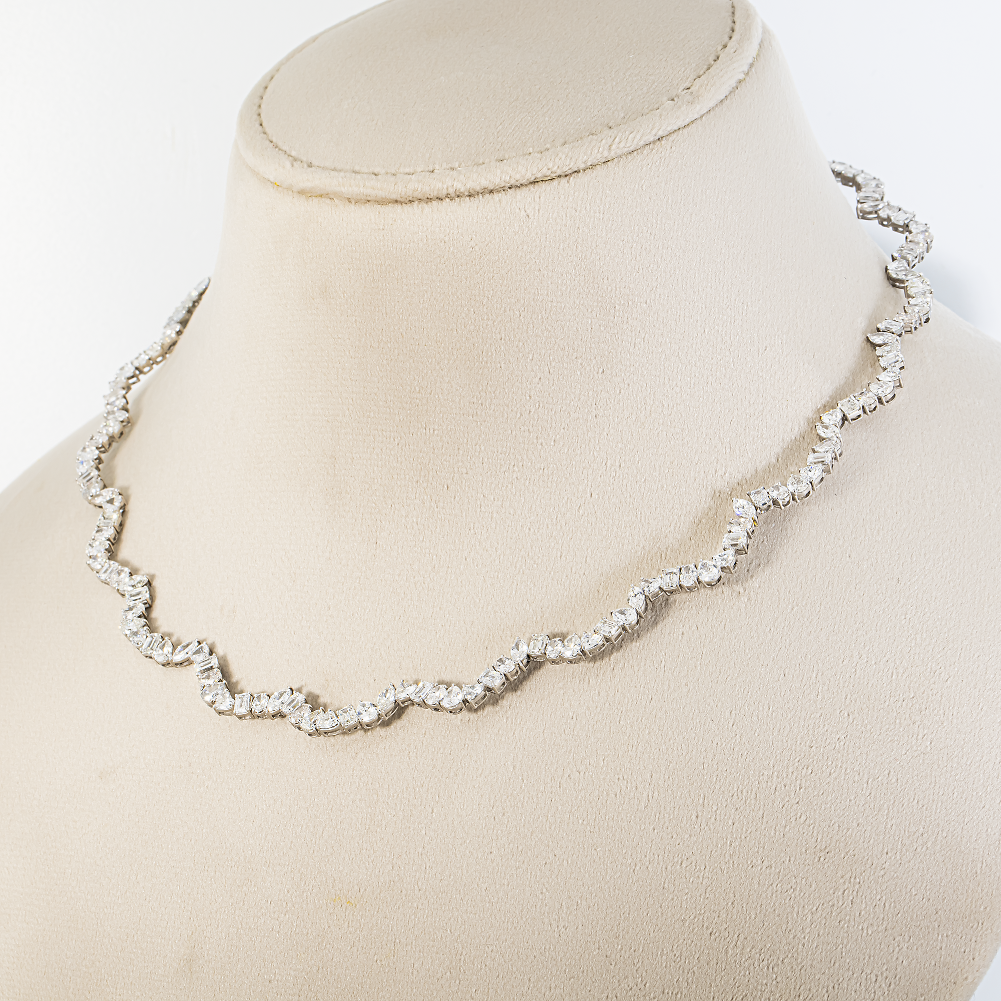 14K White Gold Multi Shape Diamond Wavy Tennis Chain 15.25ct