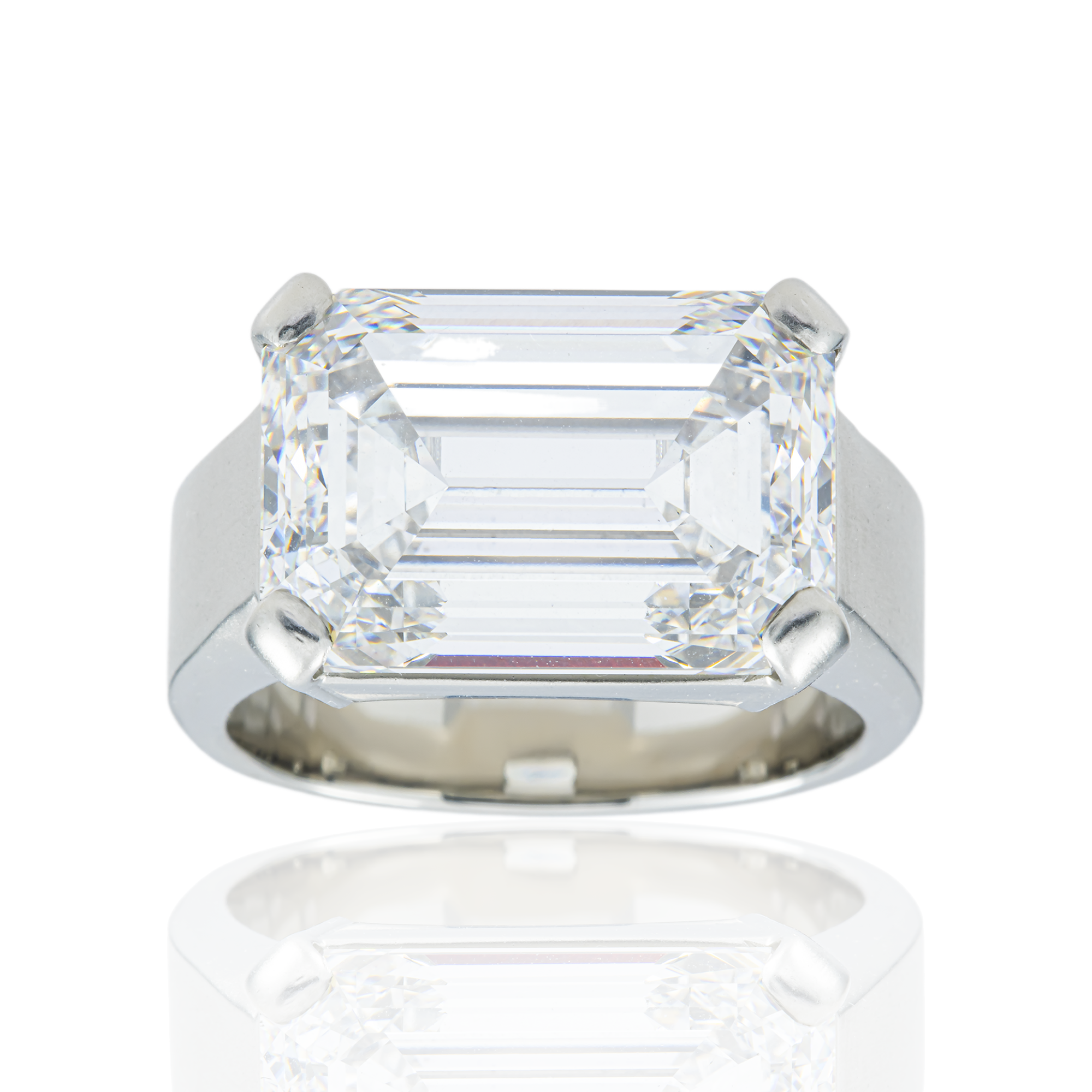 Platinum Solitaire Emerald Diamond Ring 20.15ctw