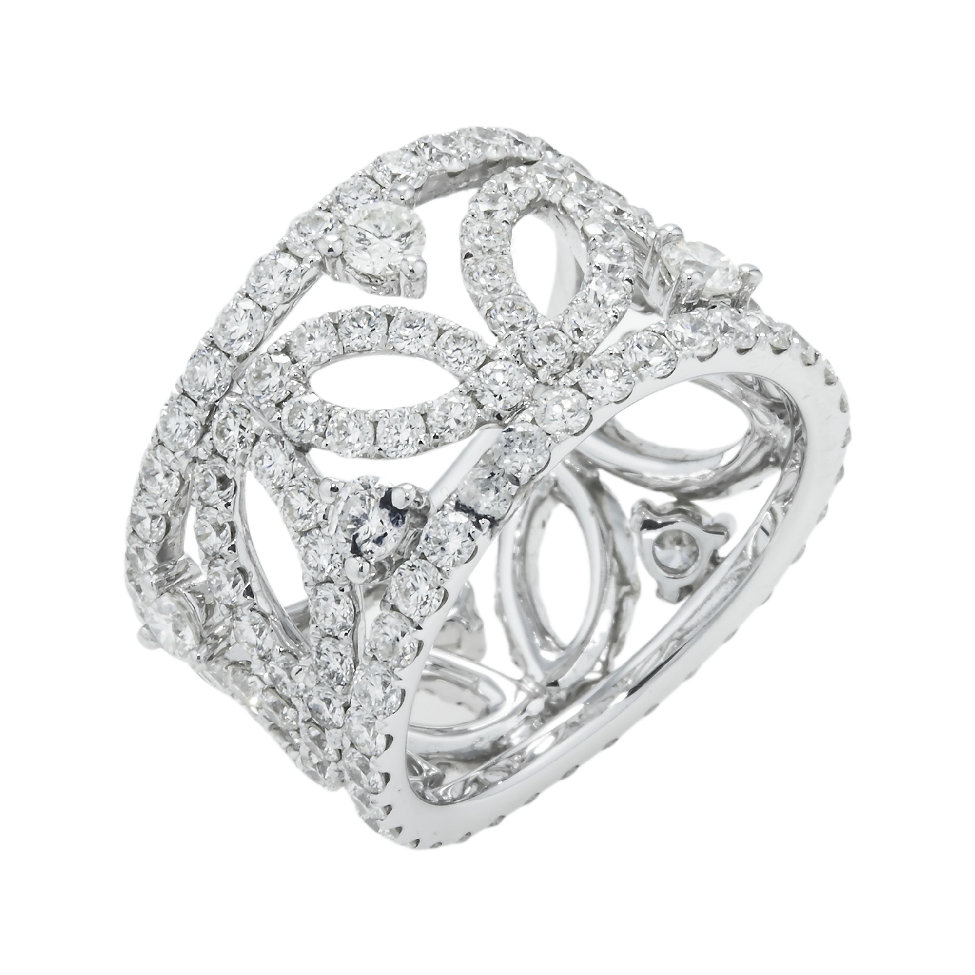 18K White Gold Petal Row Diamond Eternity Ring 4.47Ct Rings