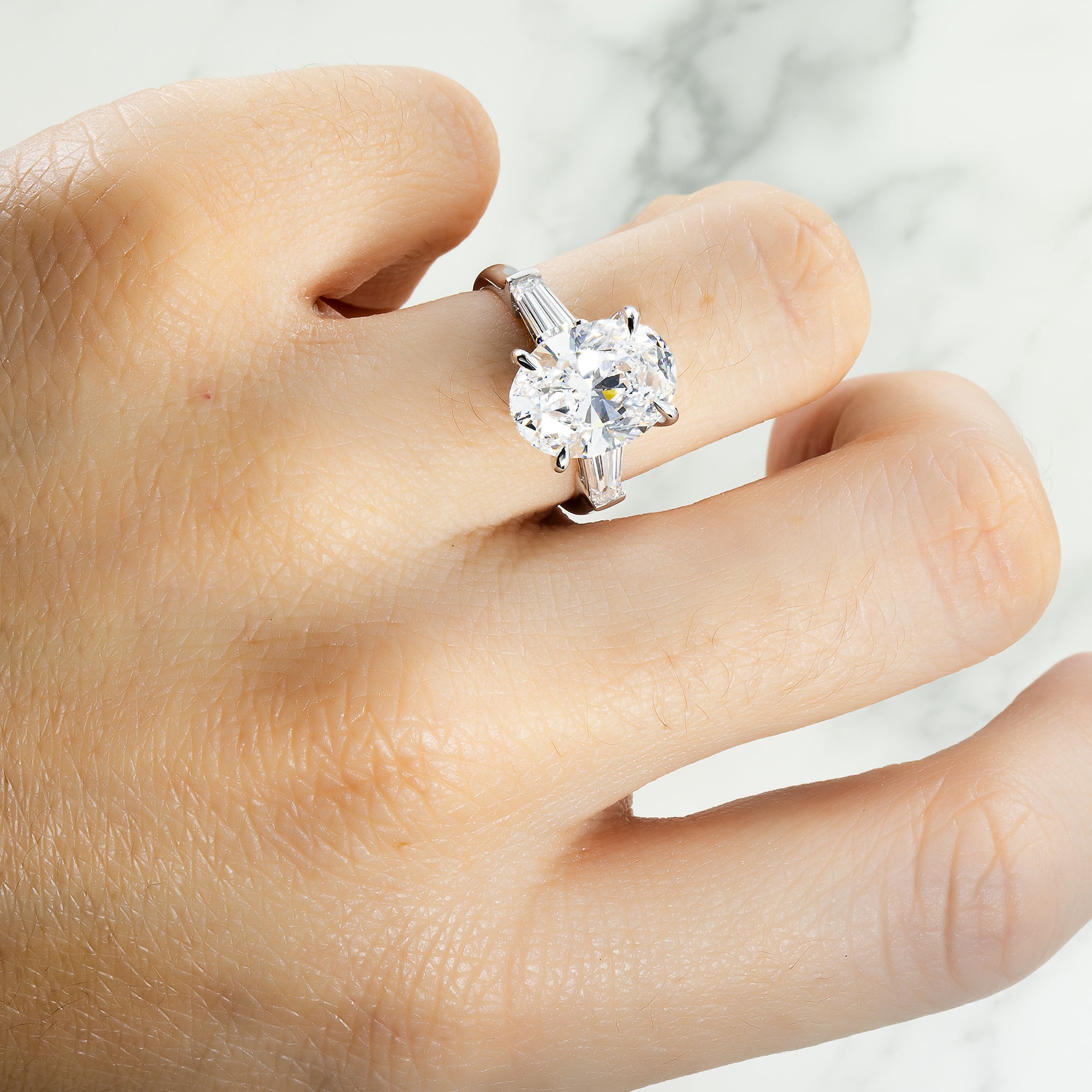 Gia 18K White Gold 5.0Ct Oval Cut Tripple Diamond Engagement Ring 6.0Ctw Bridal