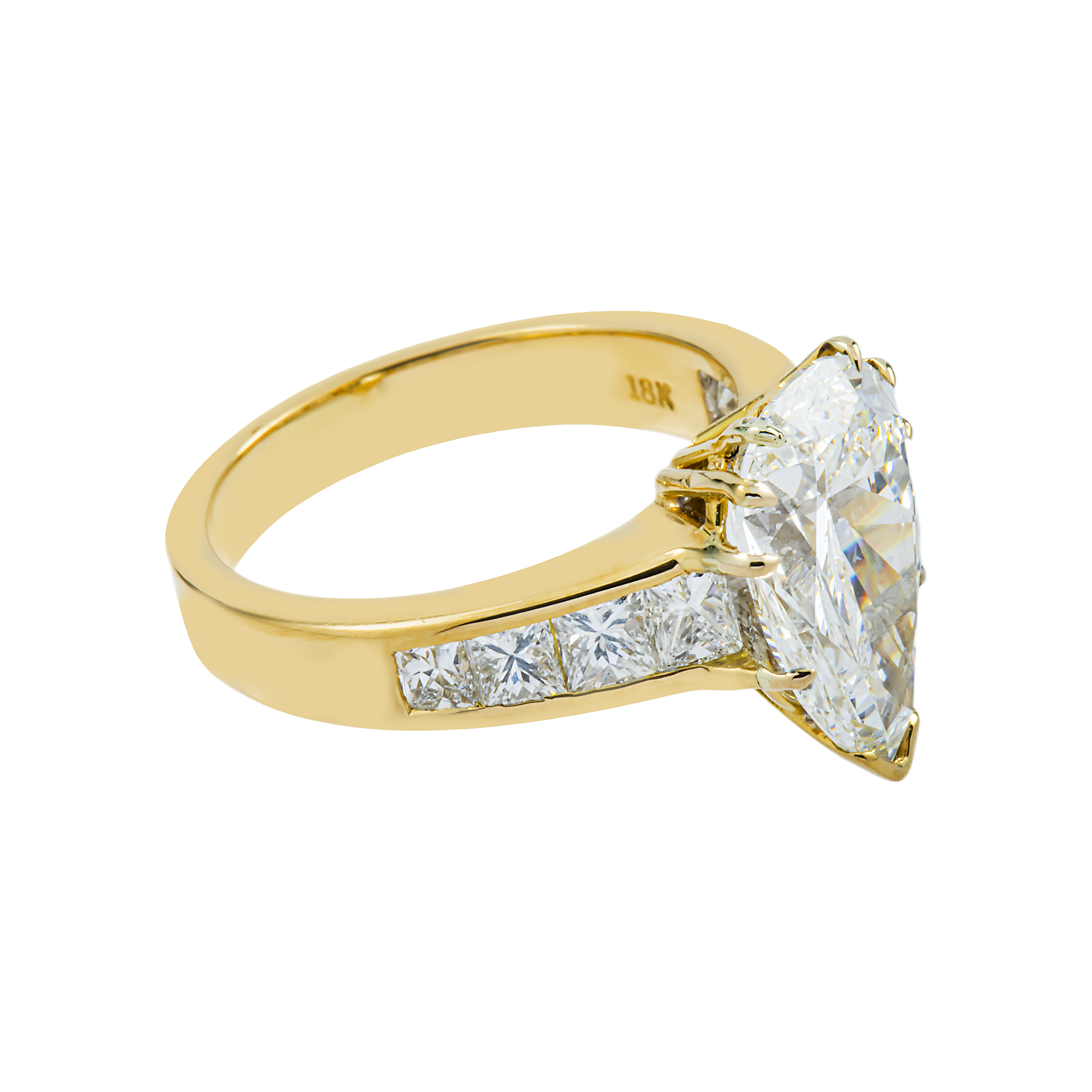 18K Yellow Gold 3.20ct Pear Cut Diamond Engagement Ring 4.45ctw