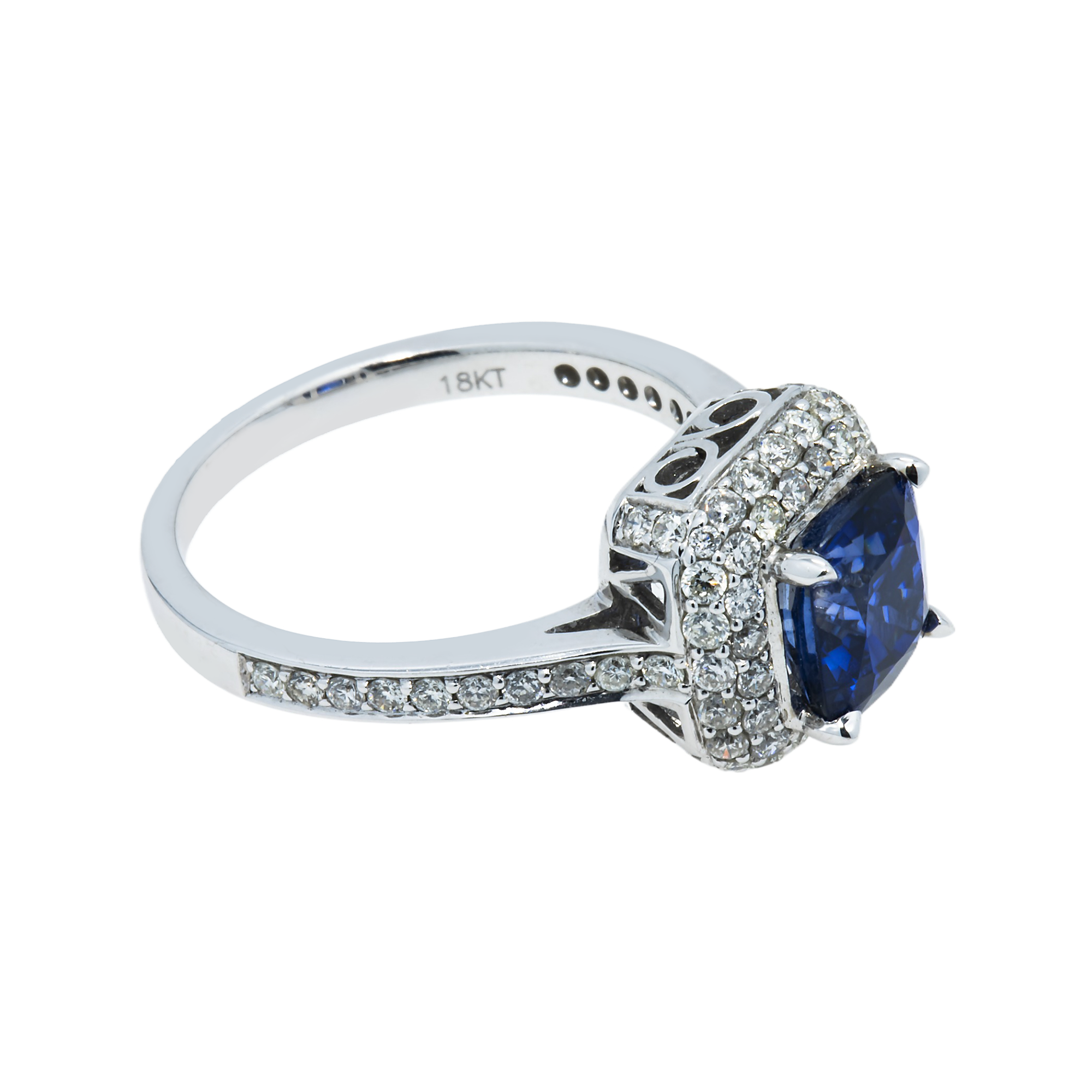 18K White Gold 2.44Ct Cushion Cut Sapphire Gemstone & Diamond Ring 3.33Ctw Bridal