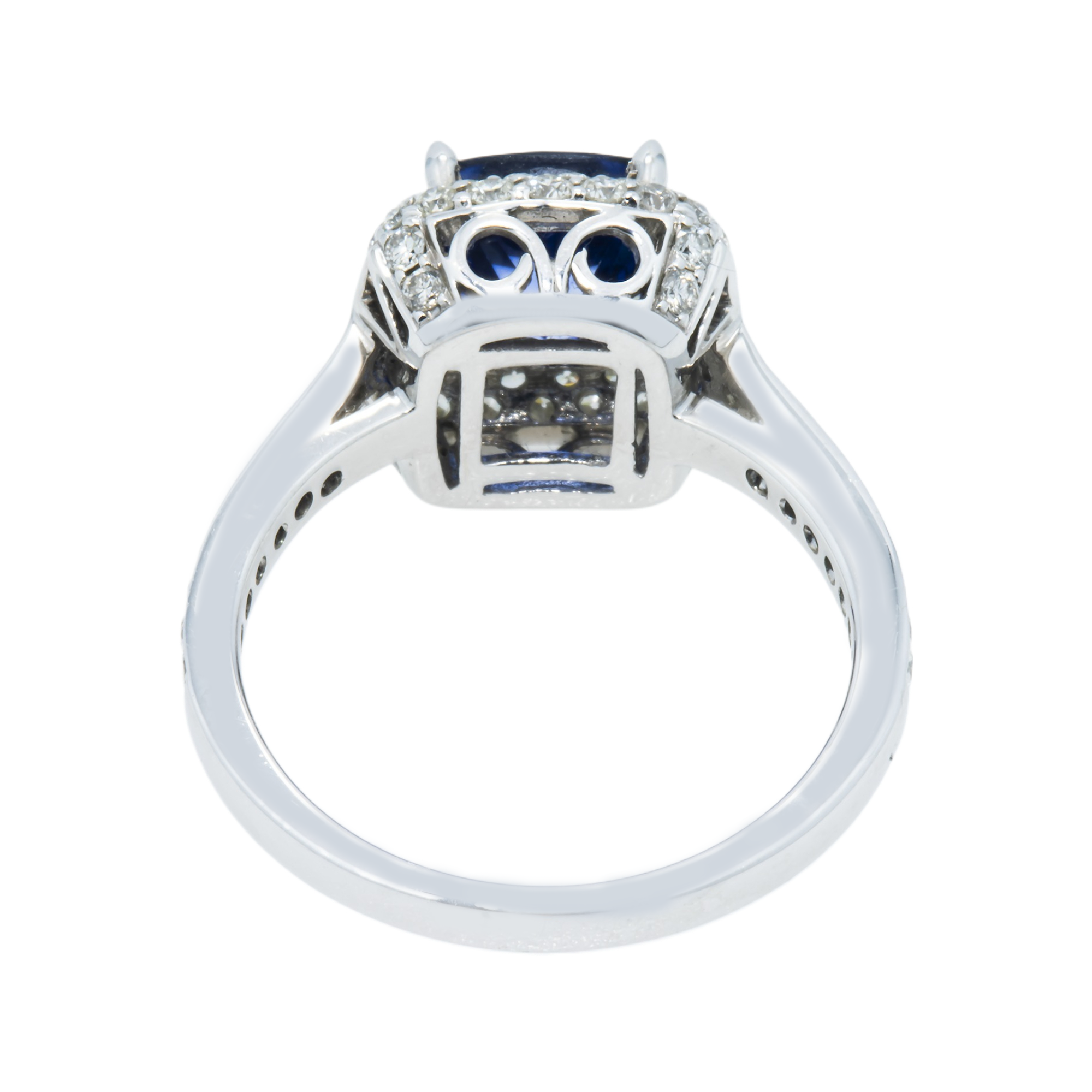 18K White Gold 2.44Ct Cushion Cut Sapphire Gemstone & Diamond Ring 3.33Ctw Bridal