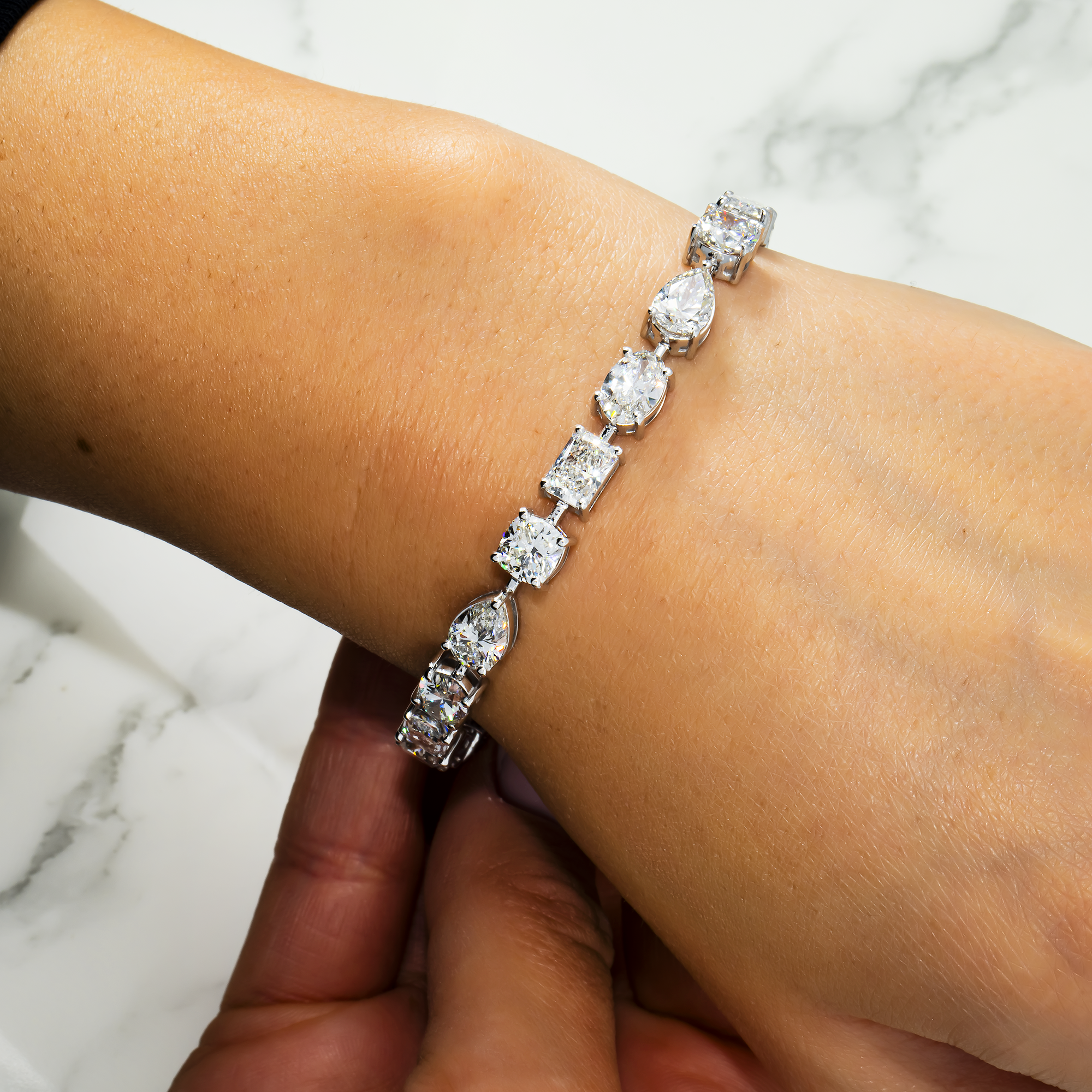 14K White Gold Multi Cut Diamond Satellite Bracelet 20.21Ct Bracelets