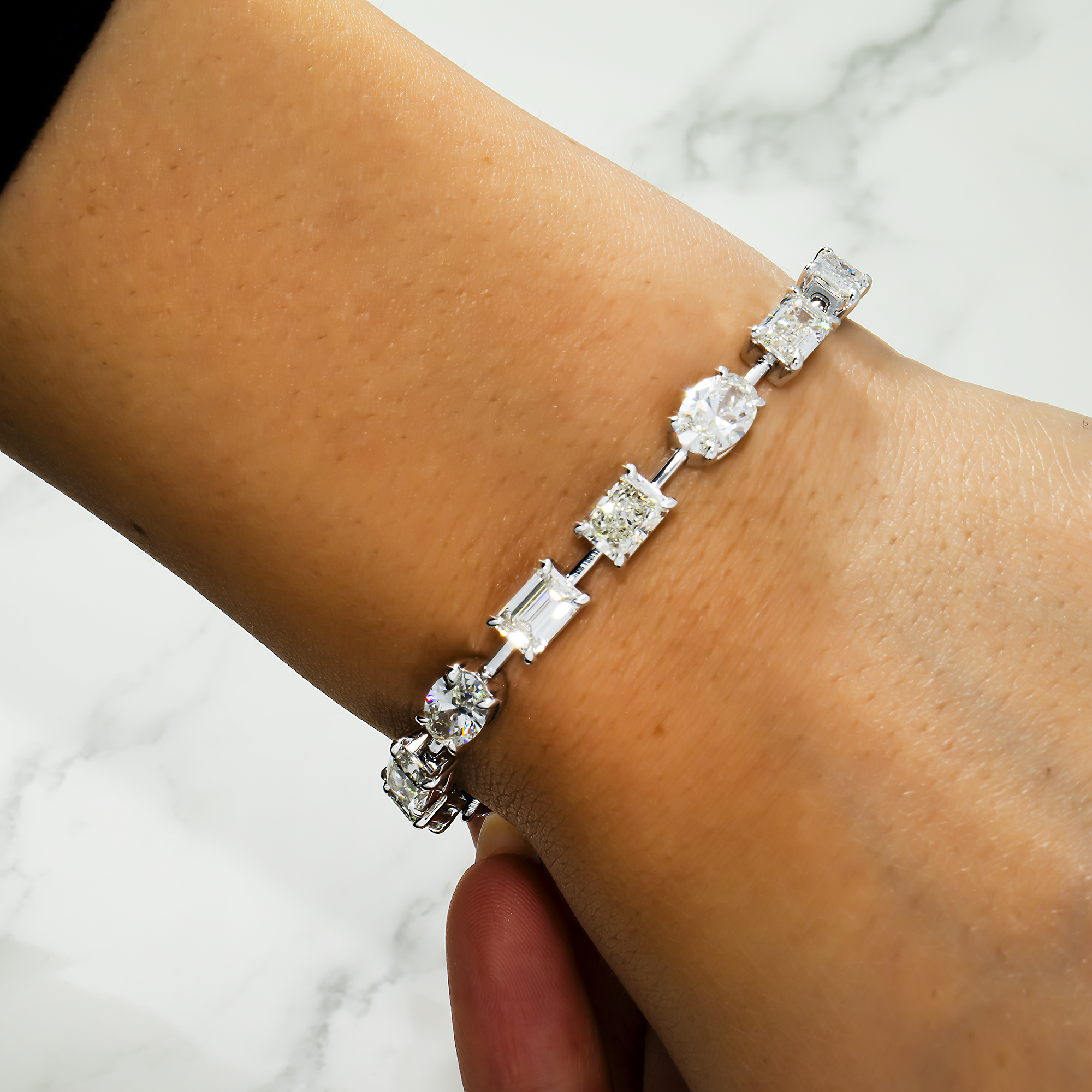 14K White Gold Multi Cut Diamond Satellite Bracelet 16.46Ct Bracelets