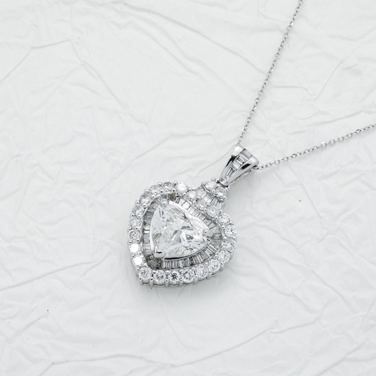 14K White Gold Heart Cut Diamond Pendant & Chain necklace 4.76