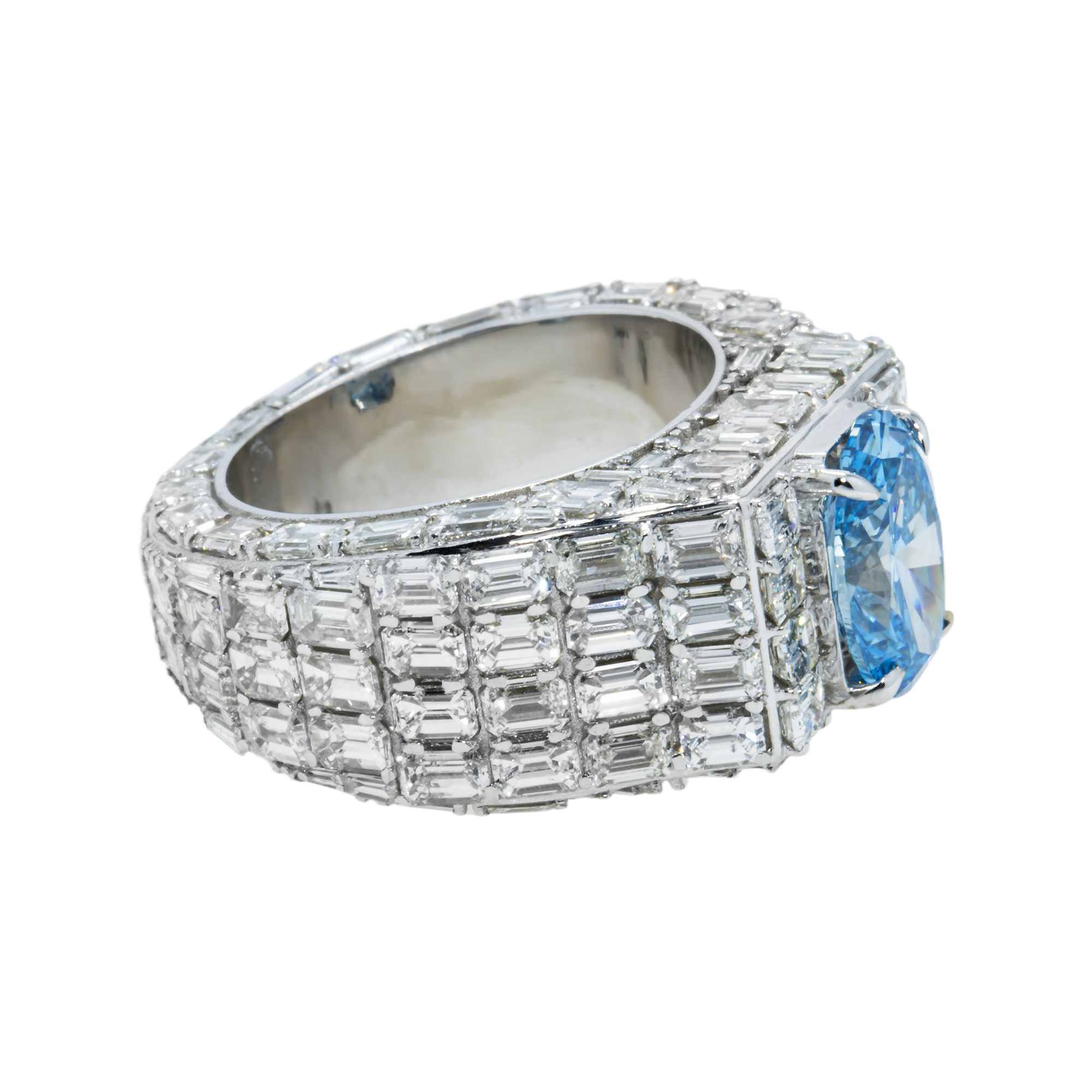 14K Whie Gold Emerald & Oval Cut Fancy Vivid Blue Diamond Ring 16.33ctw