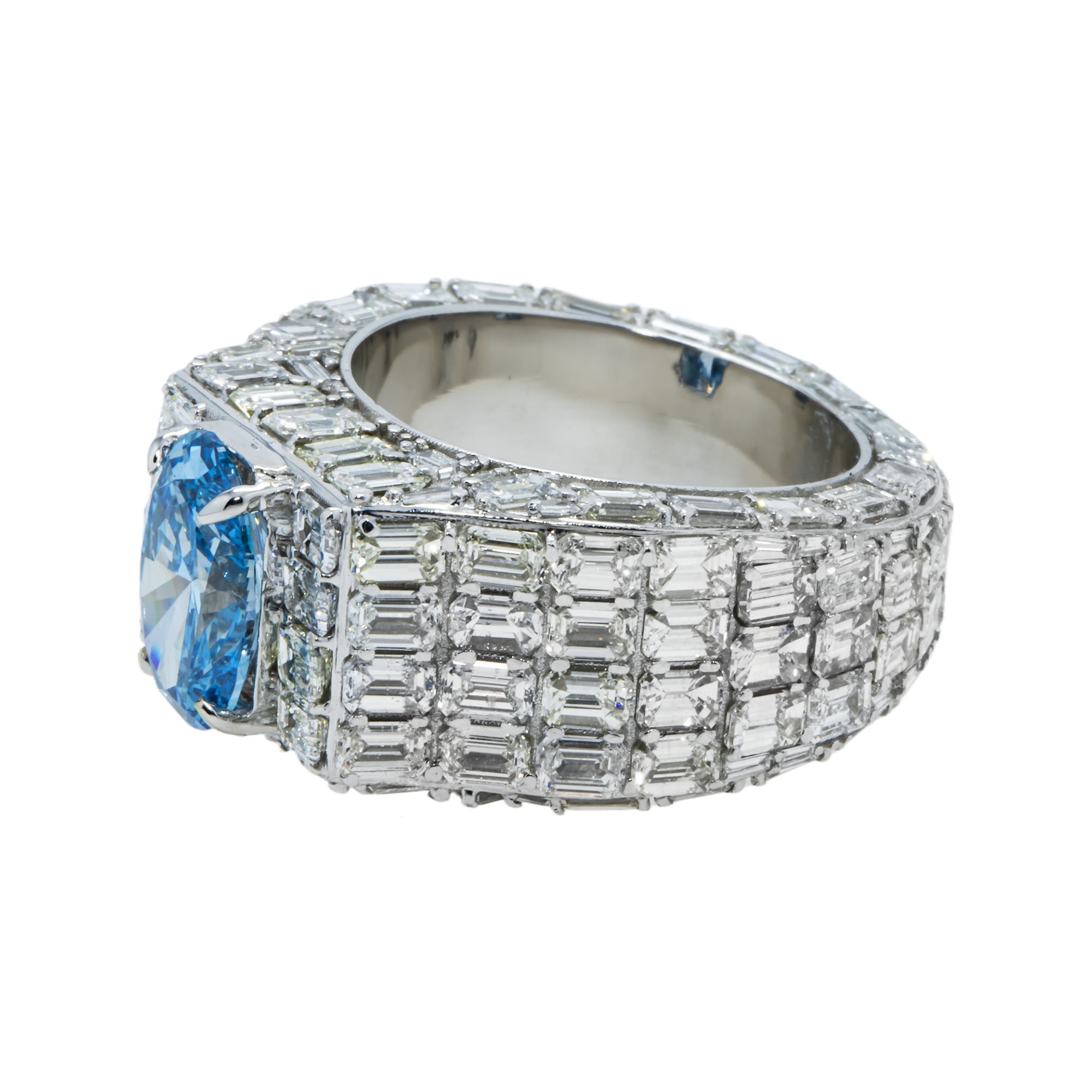 14K Whie Gold Emerald & Oval Cut Fancy Vivid Blue Diamond Ring 16.33ctw