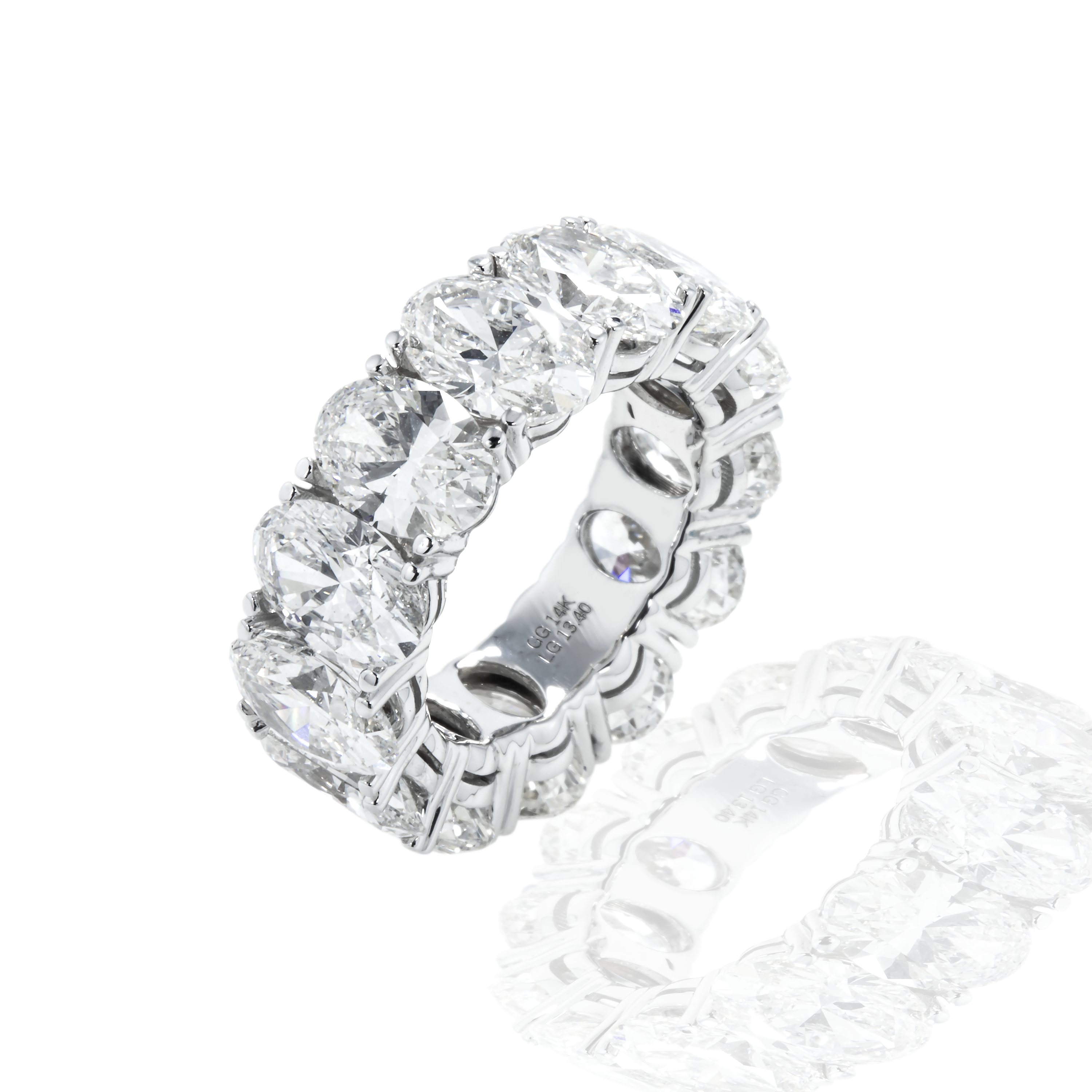 14K White Gold Oval Cut Diamond Eternity Ring 13.40Ct (Size 5) Rings