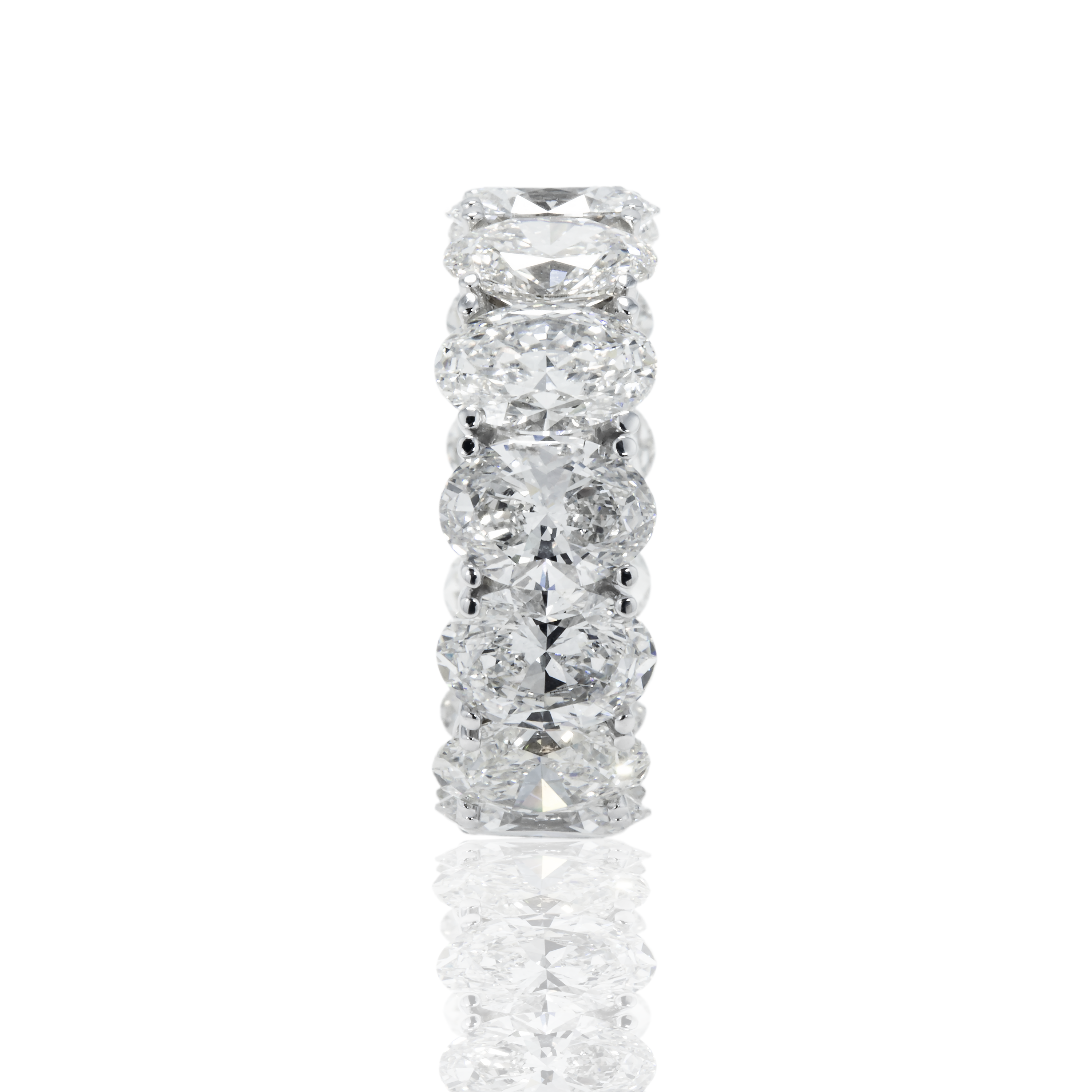 14K White Gold Oval Cut Diamond Eternity Ring 13.40Ct (Size 5) Rings
