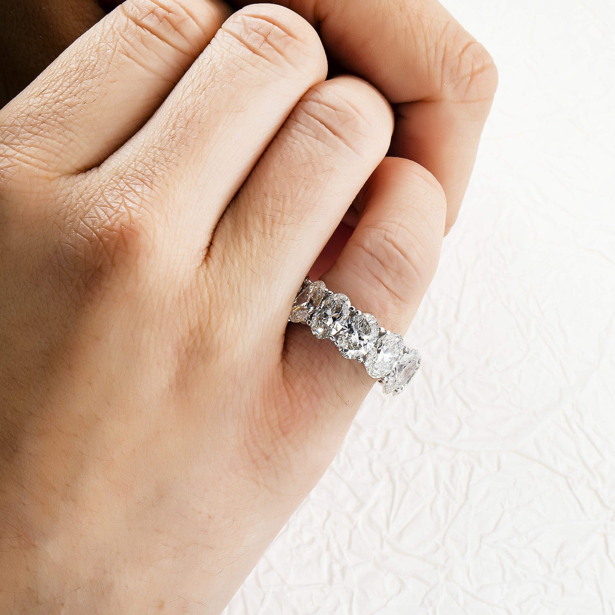 14K White Gold Oval Cut Diamond Eternity Ring 13.40Ct (Size 5) Rings