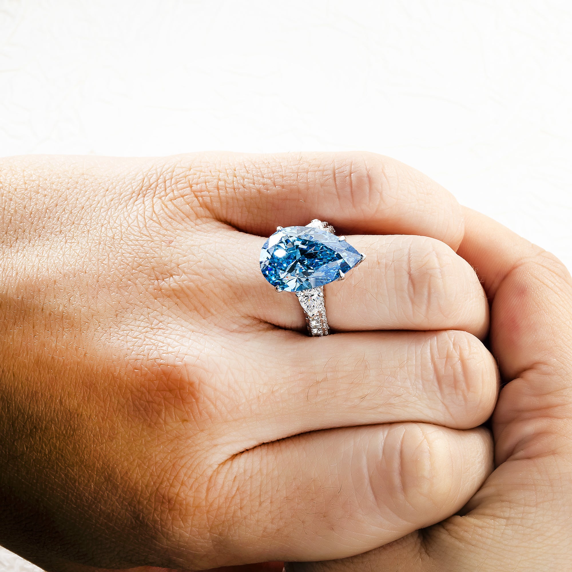 18K White Gold 10.10Ct Pear Cut Blue Vivid Diamond Engagement Ring 12.90Ctw Bridal