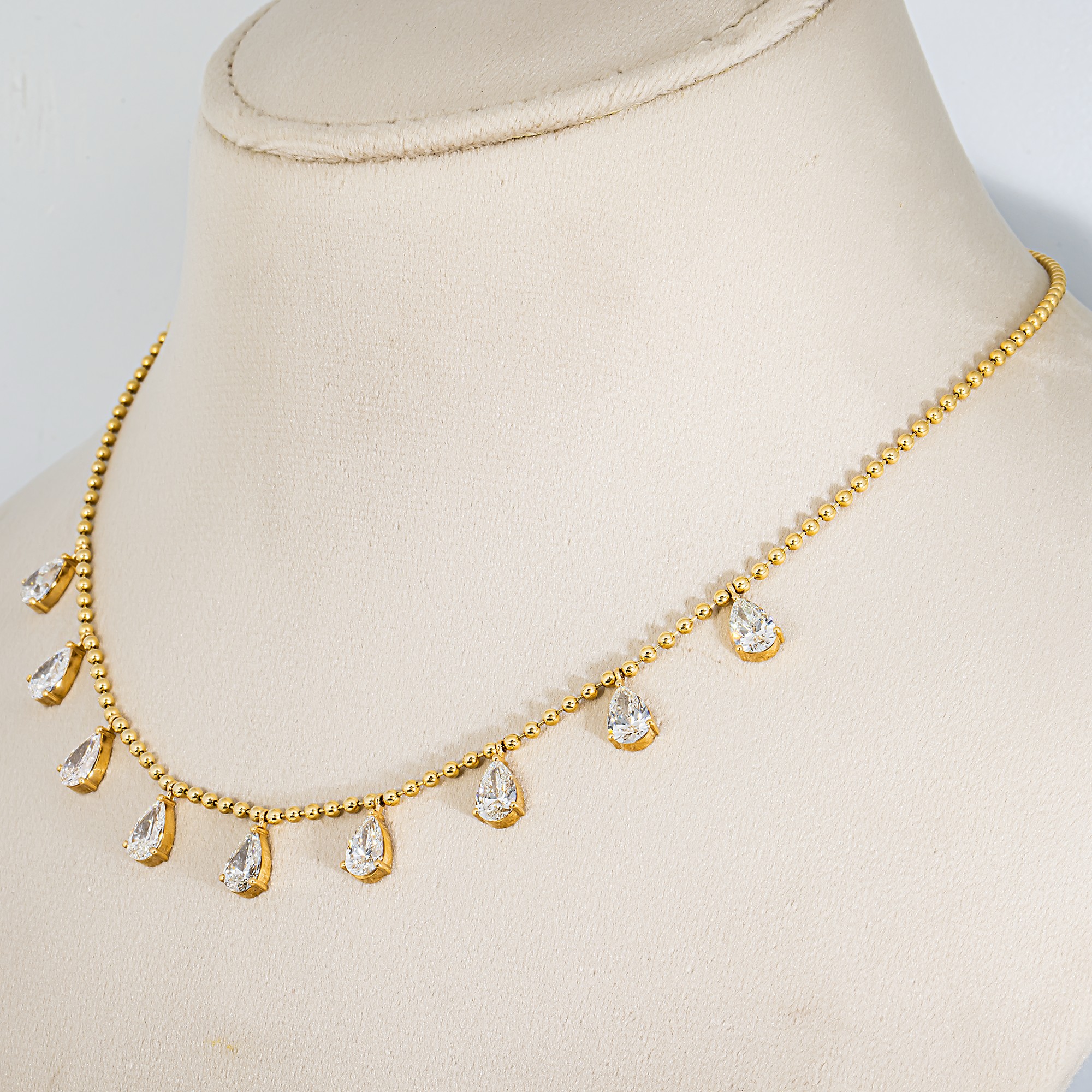 14K Yellow Gold Pear Diamond Necklace 5.75ct