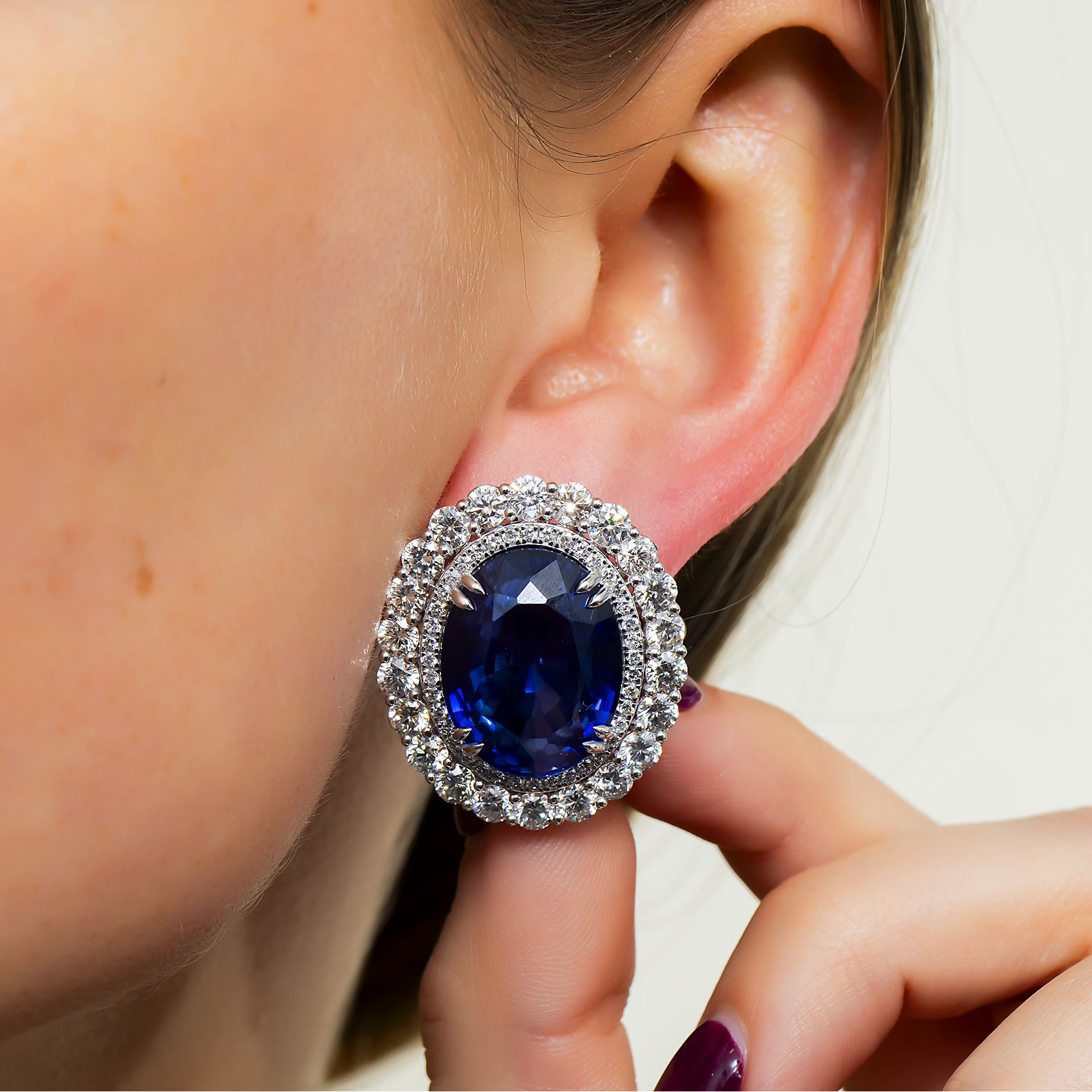 14K White Gold Sapphire & Round Diamond Stud Earrings 44.50ctw