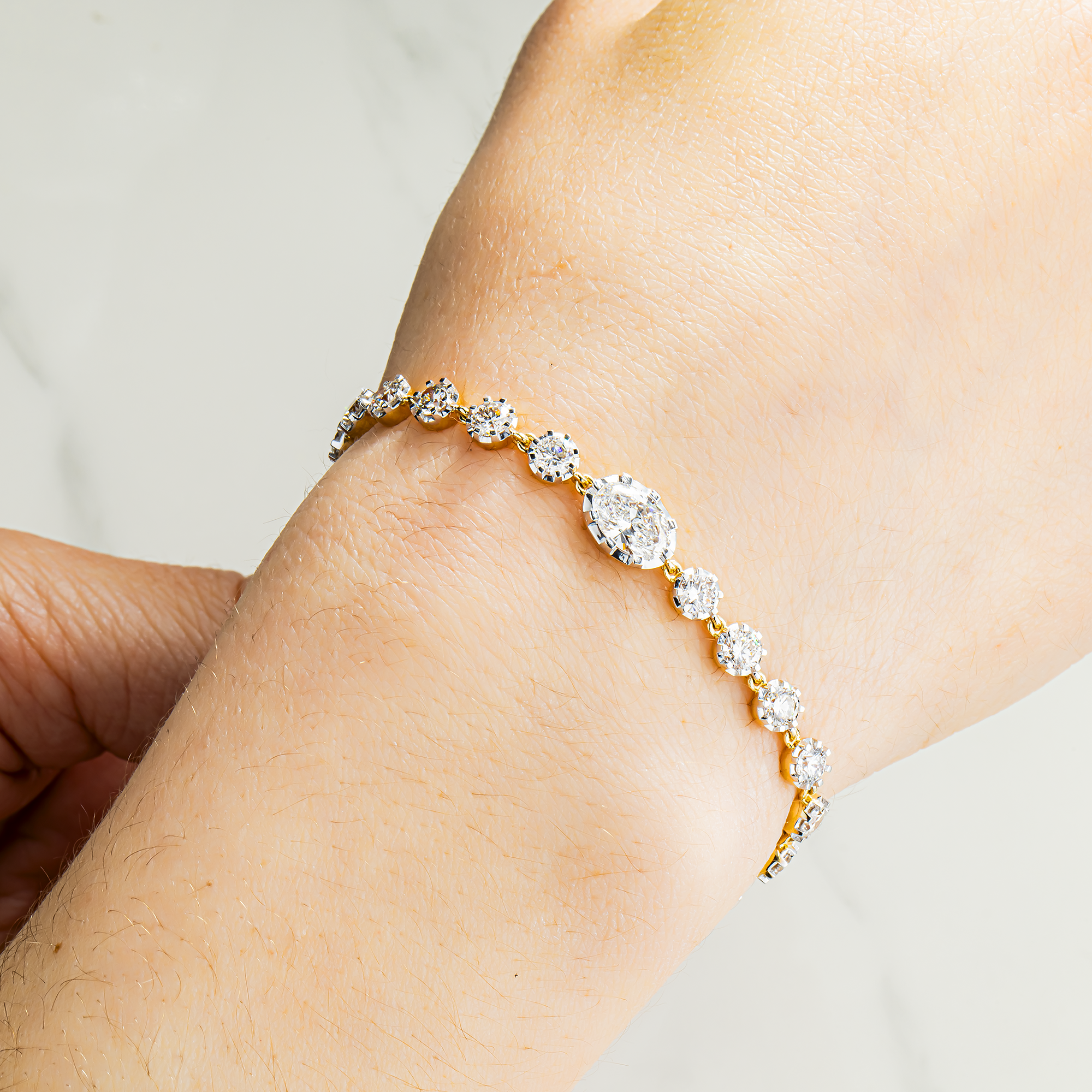14K Two Tone Oval & Round Cut Diamond Satellite Bracelet 5.52ct