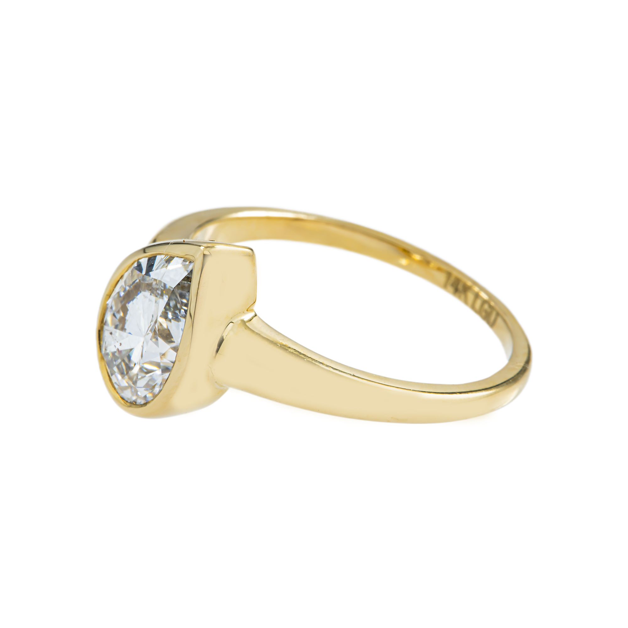 14K Yellow Gold Bezel Set Pear Cut Diamond Ring 1.18ct