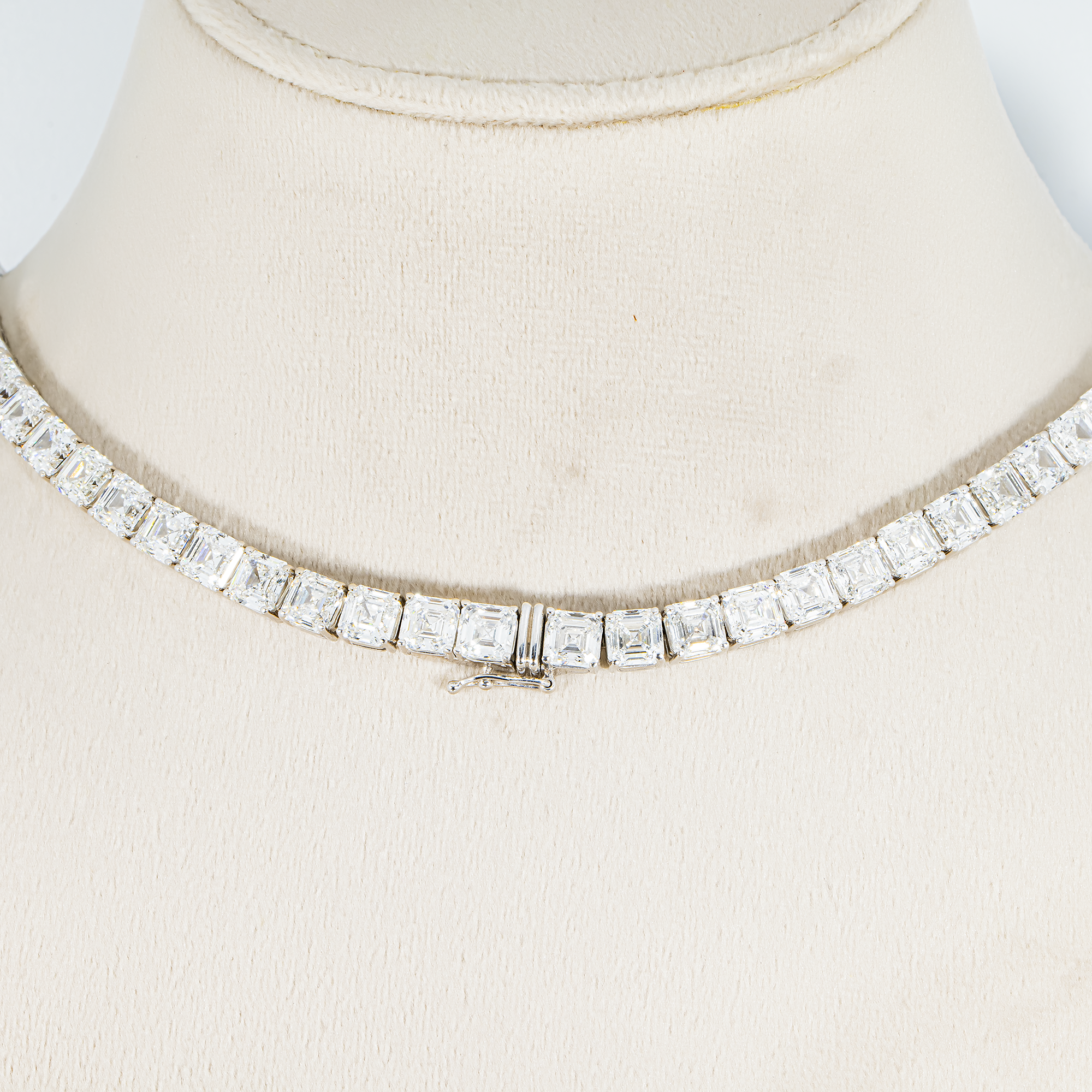 14K White Gold Asscher Cut Diamond Tennis Chain 97.15ct