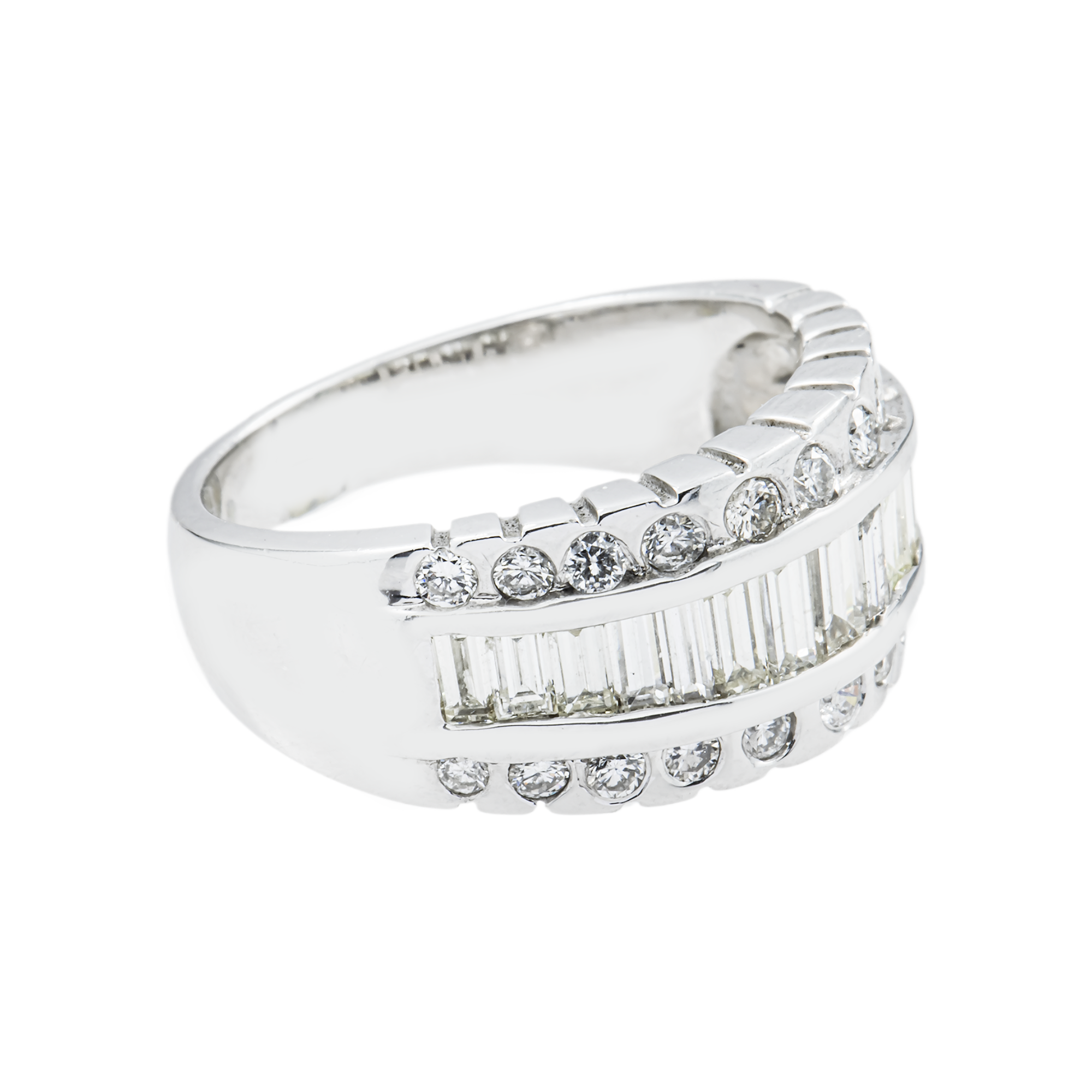 14K White Gold Baguette & Round Cut Diamond Ring 1.50ct